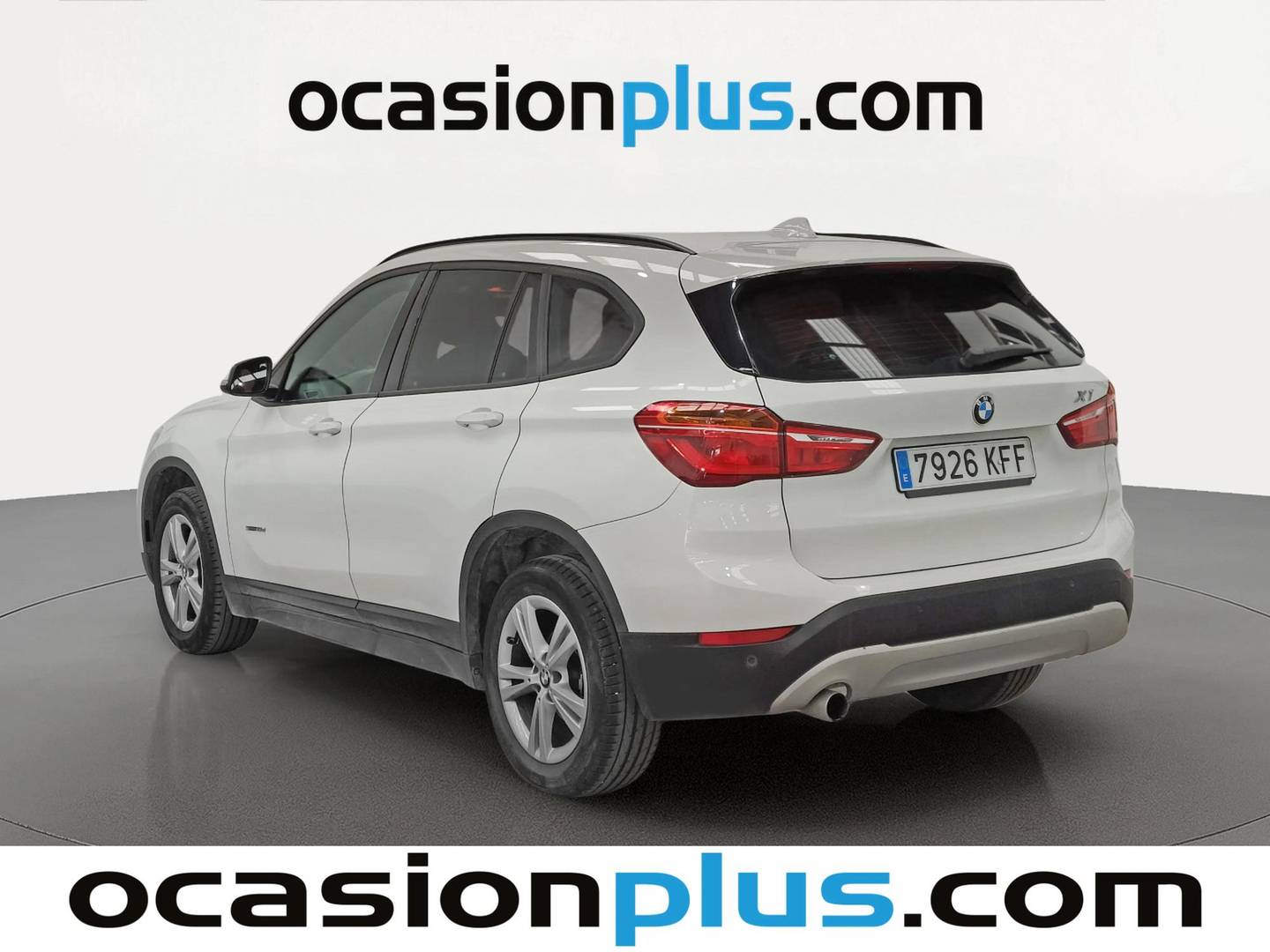 Foto trasera BMW X1 BMW X1 sDrive18d Business (150 CV) izquierda