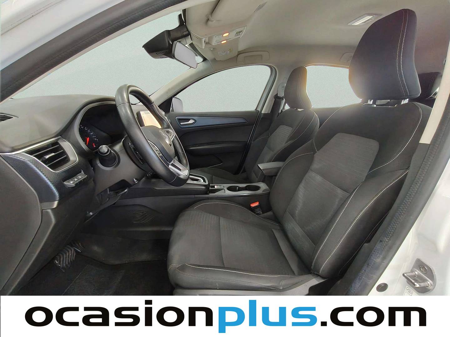 Foto asientos delanteros Renault Arkana Renault Arkana Equilibre TCe (140 CV) EDC Microhíbrido