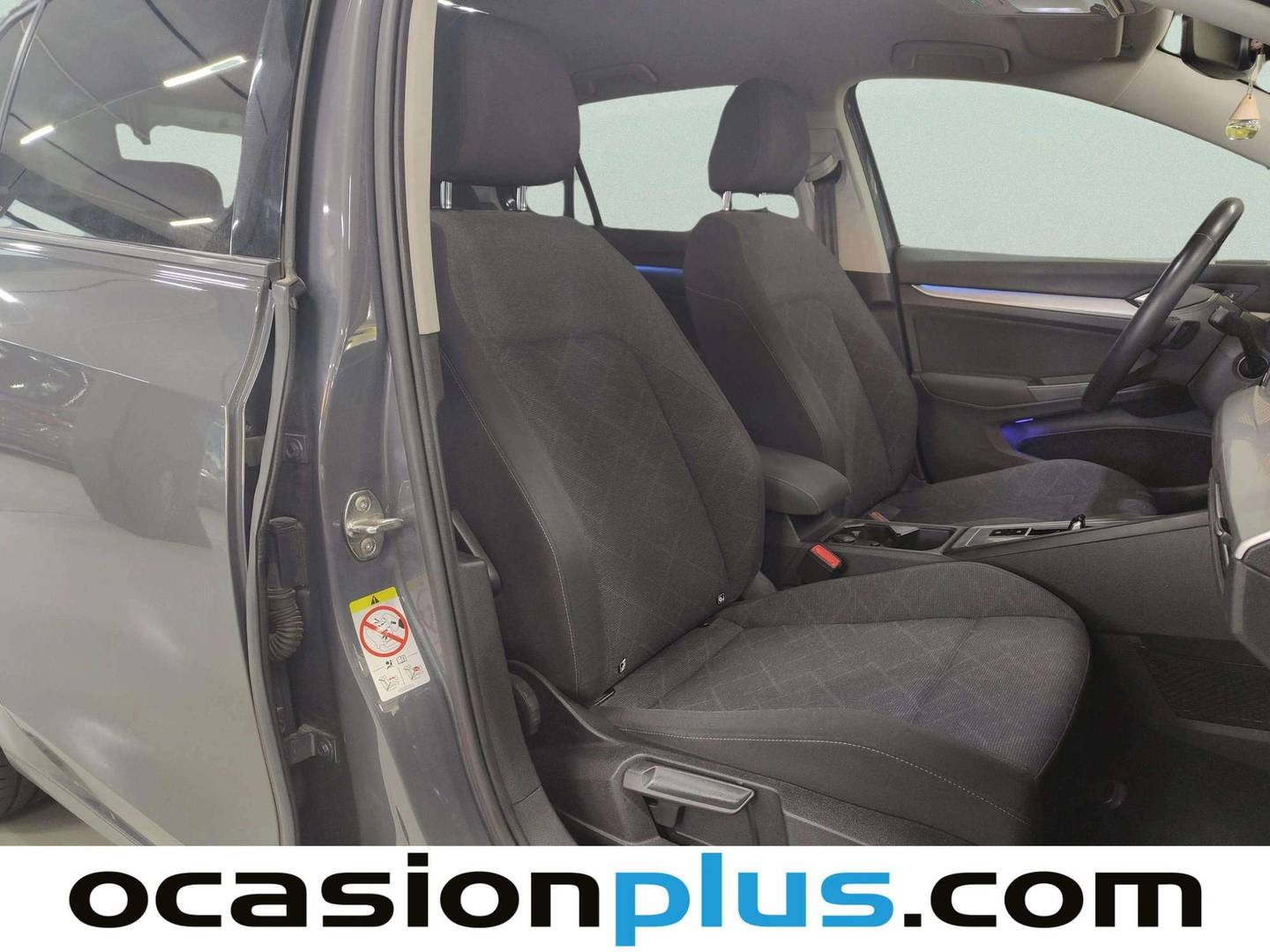 Volkswagen Golf Volkswagen Golf Life 1.0 eTSI  (110 CV) DSG automático