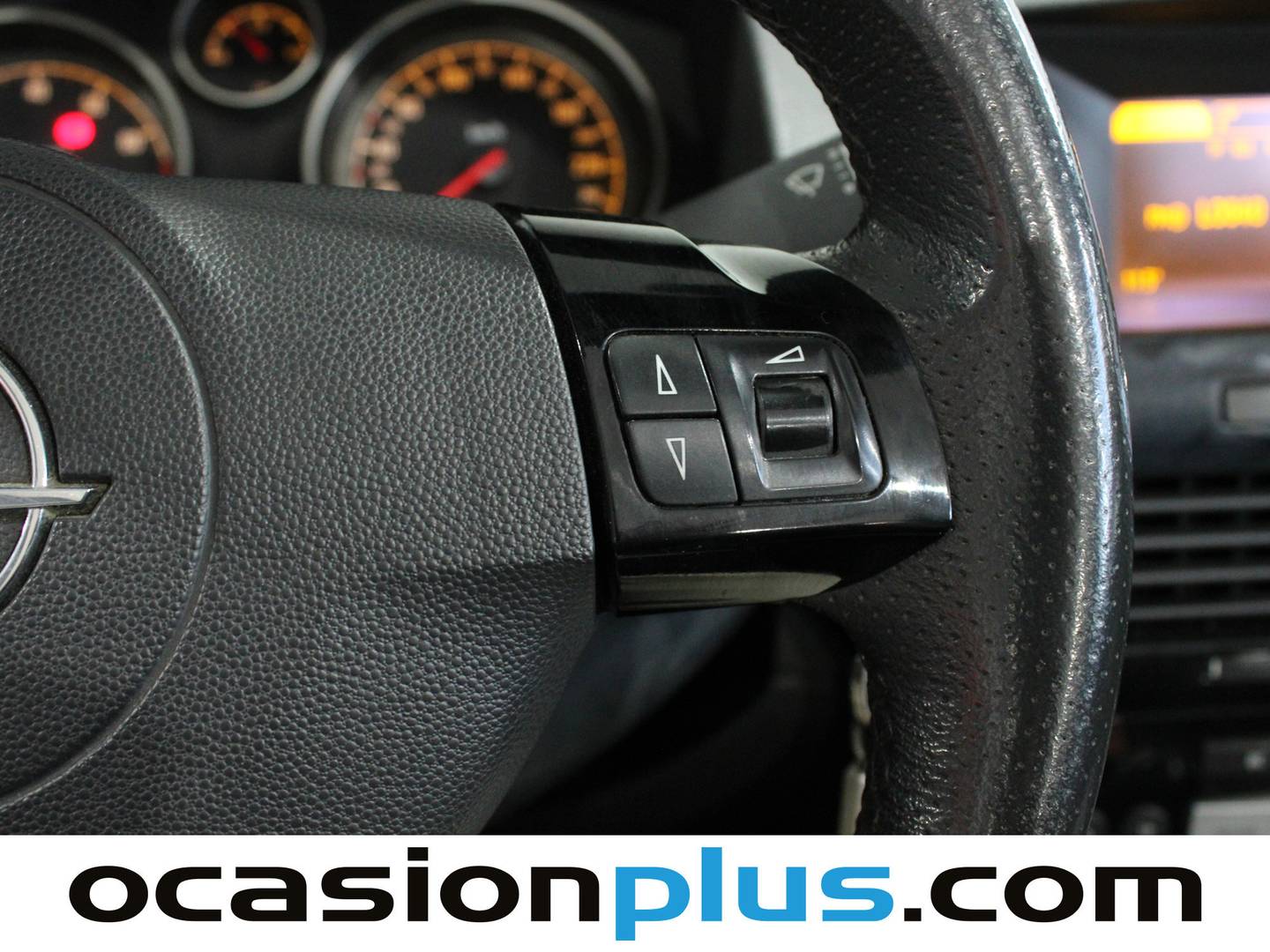 Opel Astra Opel Astra 1.8 Twin Top Cosmo (140 CV) 140cv
