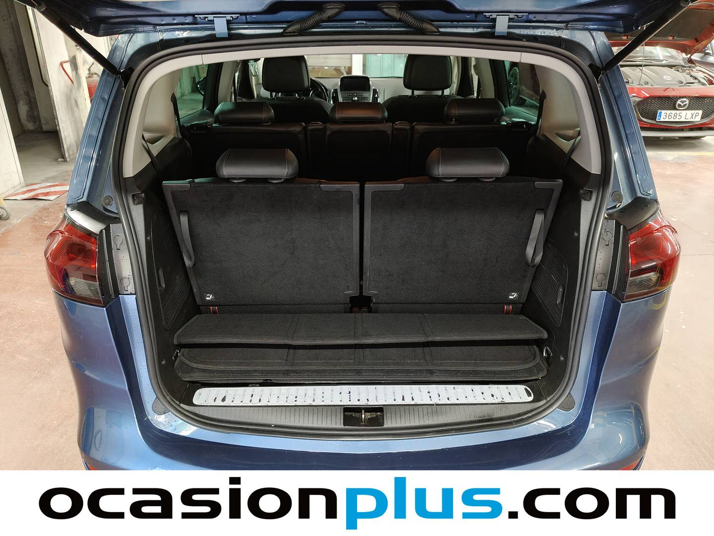 Foto Opel Zafira Tourer Opel Zafira Tourer 2.0 CDTi Excellence (165 CV) 7 Plazas siete plazas