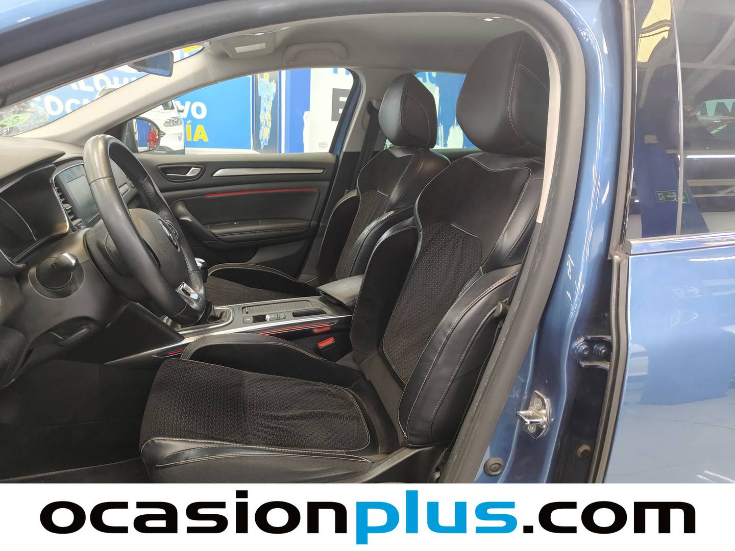 Foto asientos delanteros Renault Mégane Renault Megane Zen Energy TCe (130 CV)