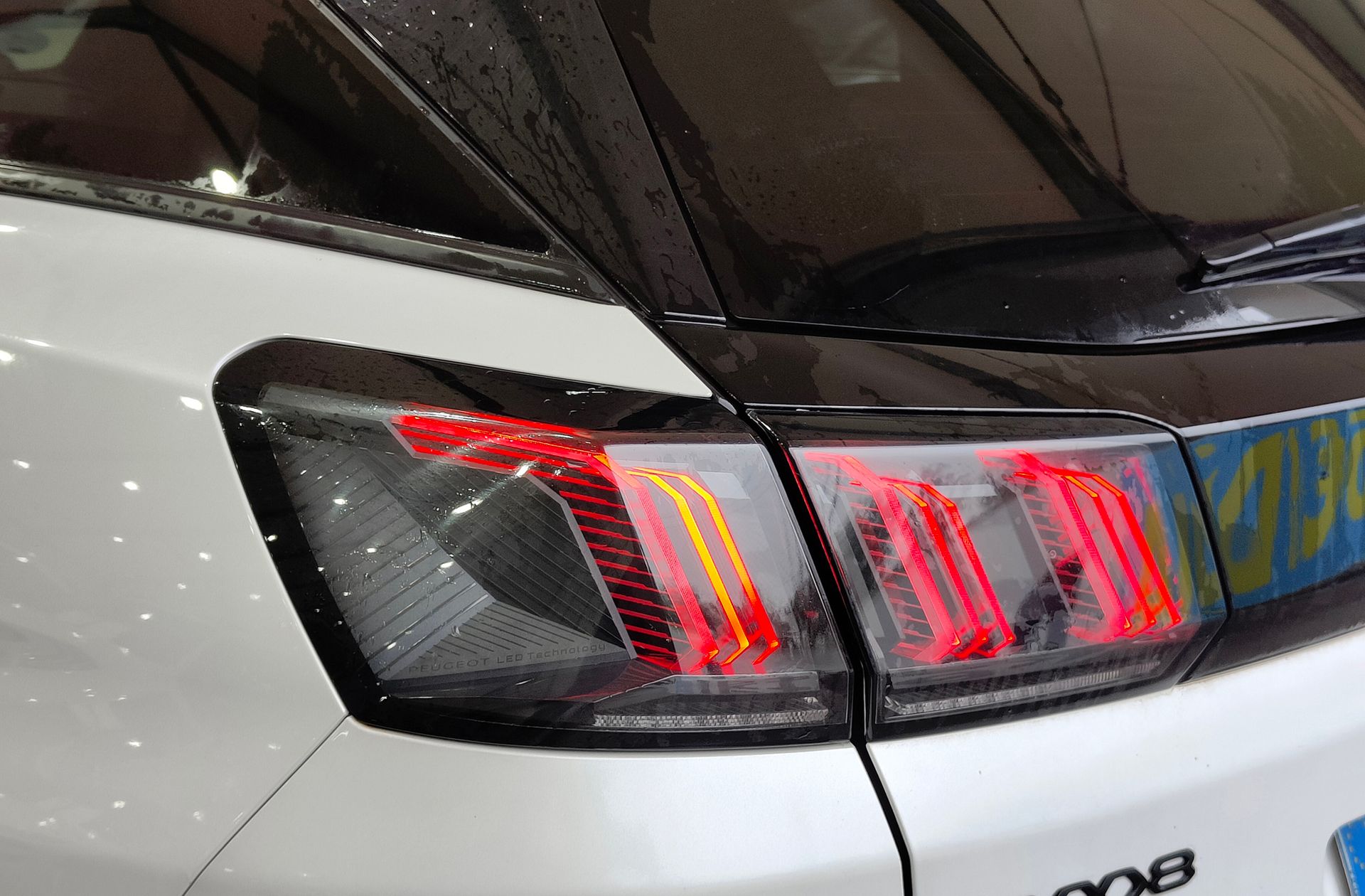 Peugeot 3008 PureTech 130 GT EAT8 - foto 17
