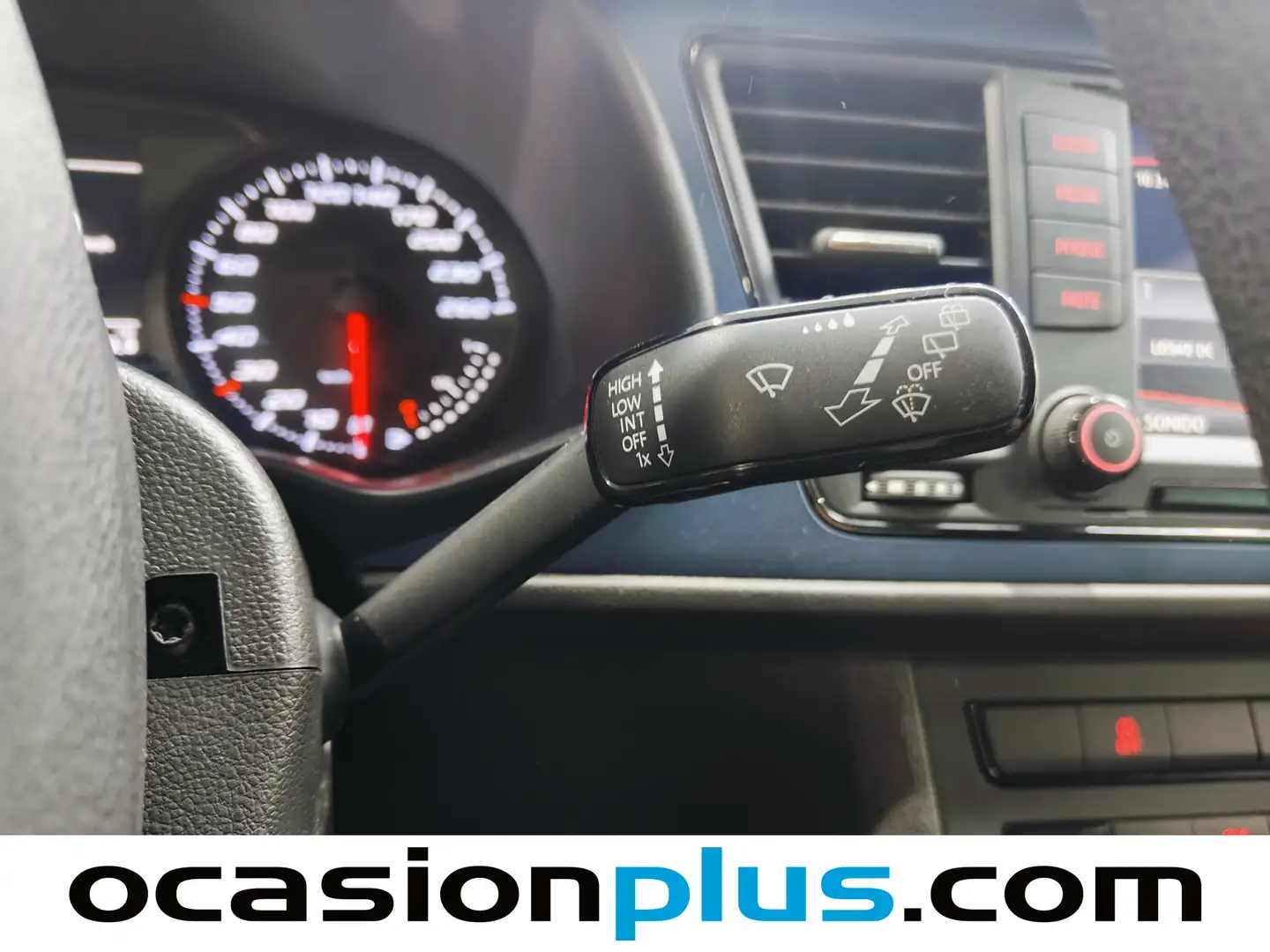 Foto Seat León SEAT León 1.2 TSI S&S Reference (110 CV)