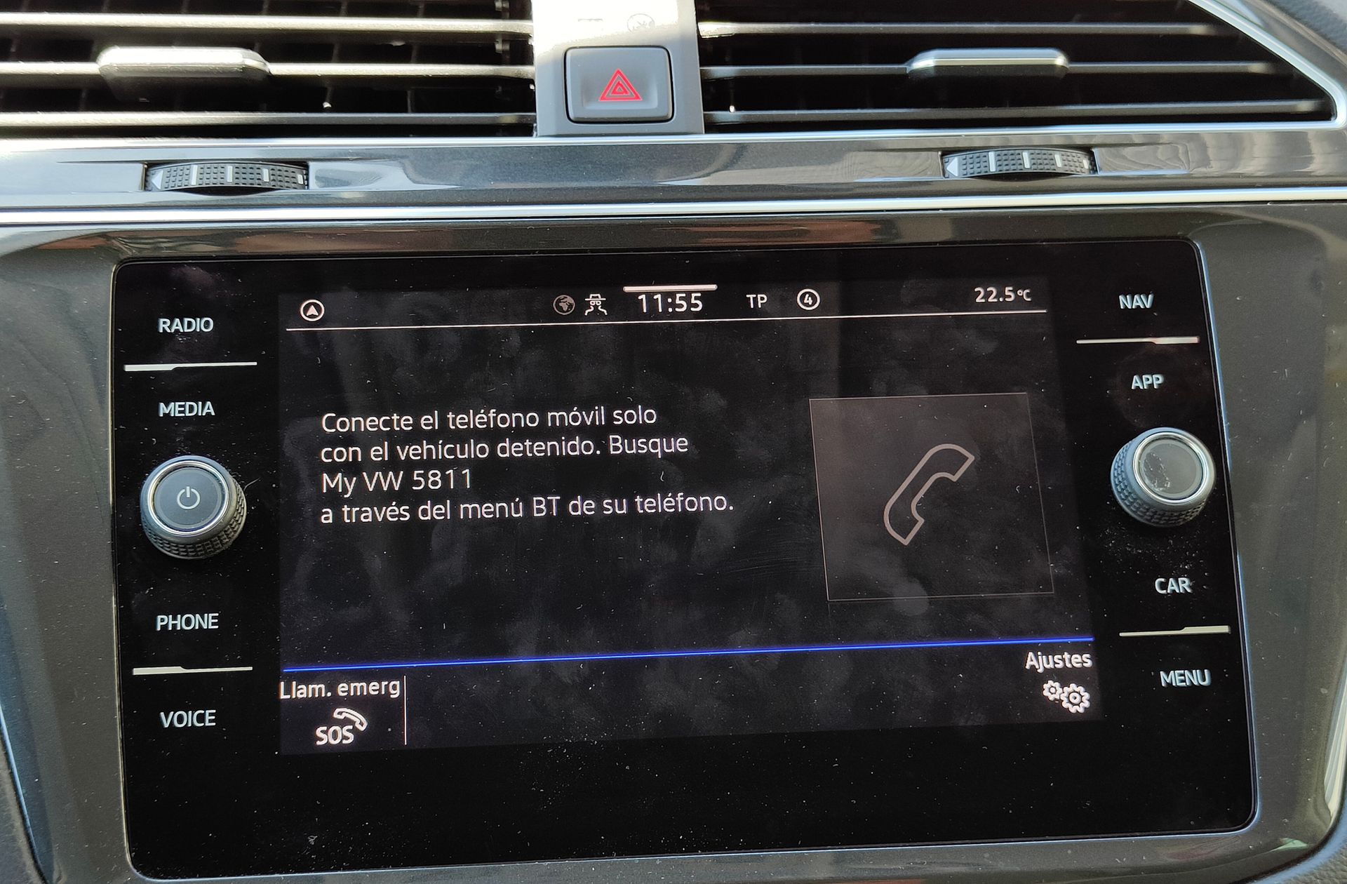 Volkswagen Tiguan Urban Sport 2.0 TDI DSG - foto 32