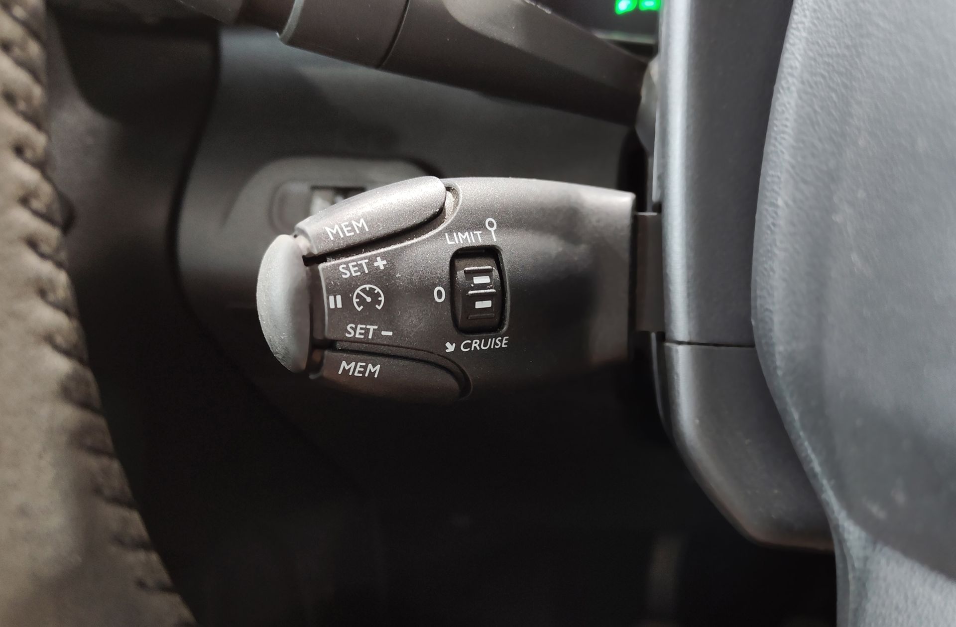 Citroën Berlingo BlueHDi 130 Talla M Shine - foto 22