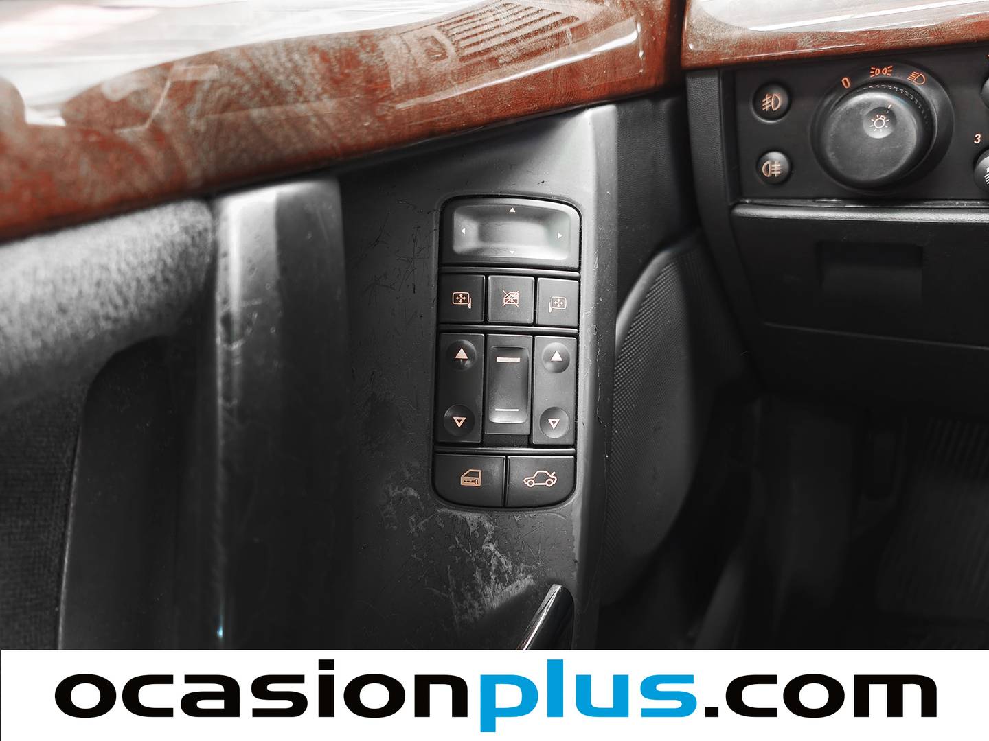 Acabados Opel Vectra Opel Vectra 2.2 16v Elegance (147 CV)