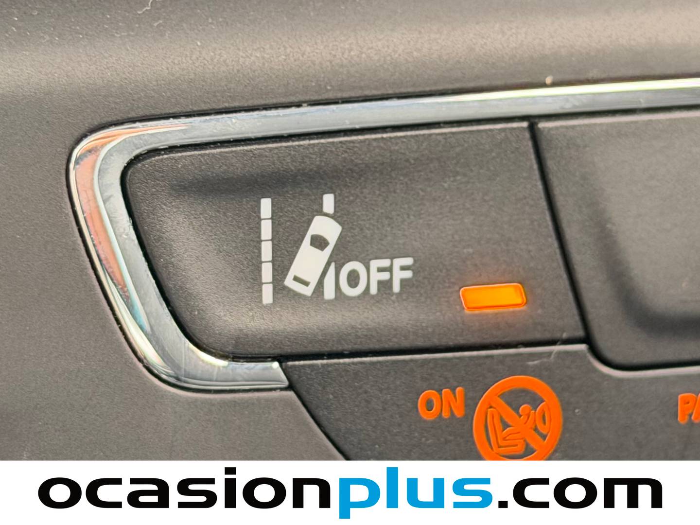 Extras y acabados del Jeep Compass Jeep Compass 1.4 Multiair Sport 4x2 (140 CV)