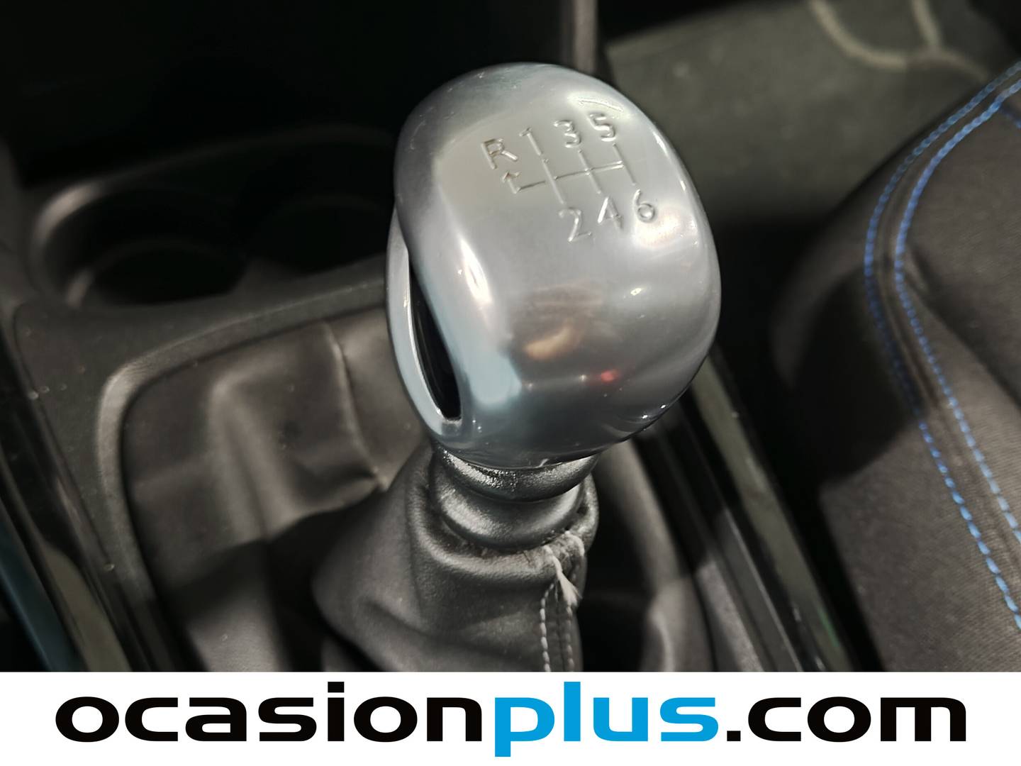 Foto Peugeot 2008 Peugeot 2008 PureTech 110 S&S Signature (110 CV)