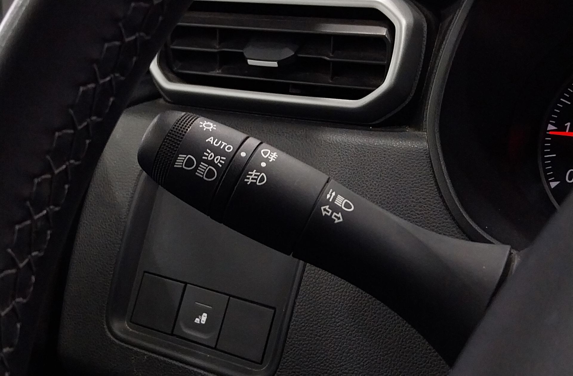 Dacia Duster Journey Go TCe EDC - foto 24