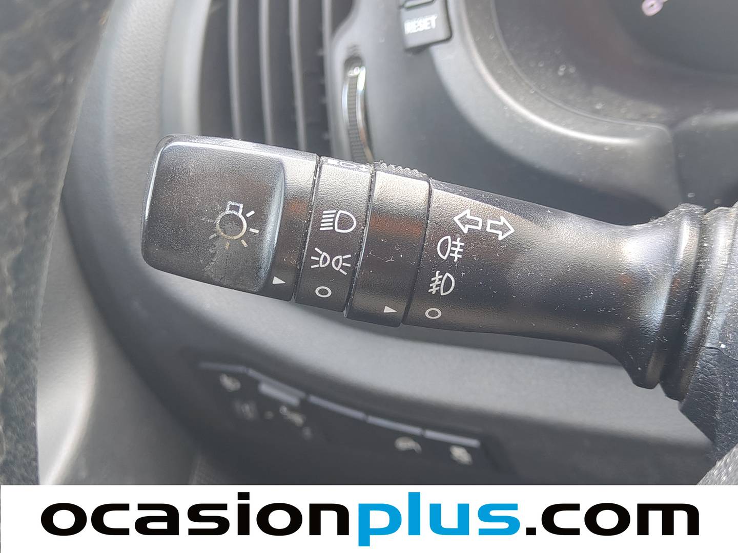 Equipamiento del KIA Sportage KIA Sportage 1.6 GDI Drive 4x2 (135 CV)
