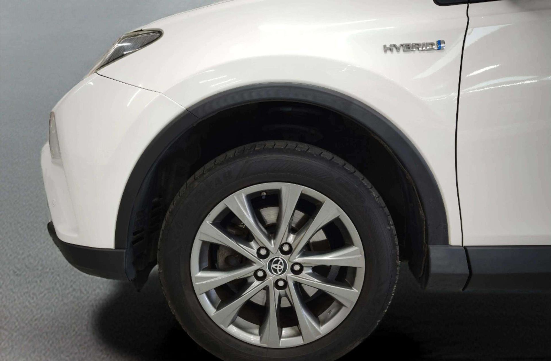 Toyota RAV4 2.5l hybrid Advance 4WD - foto 34