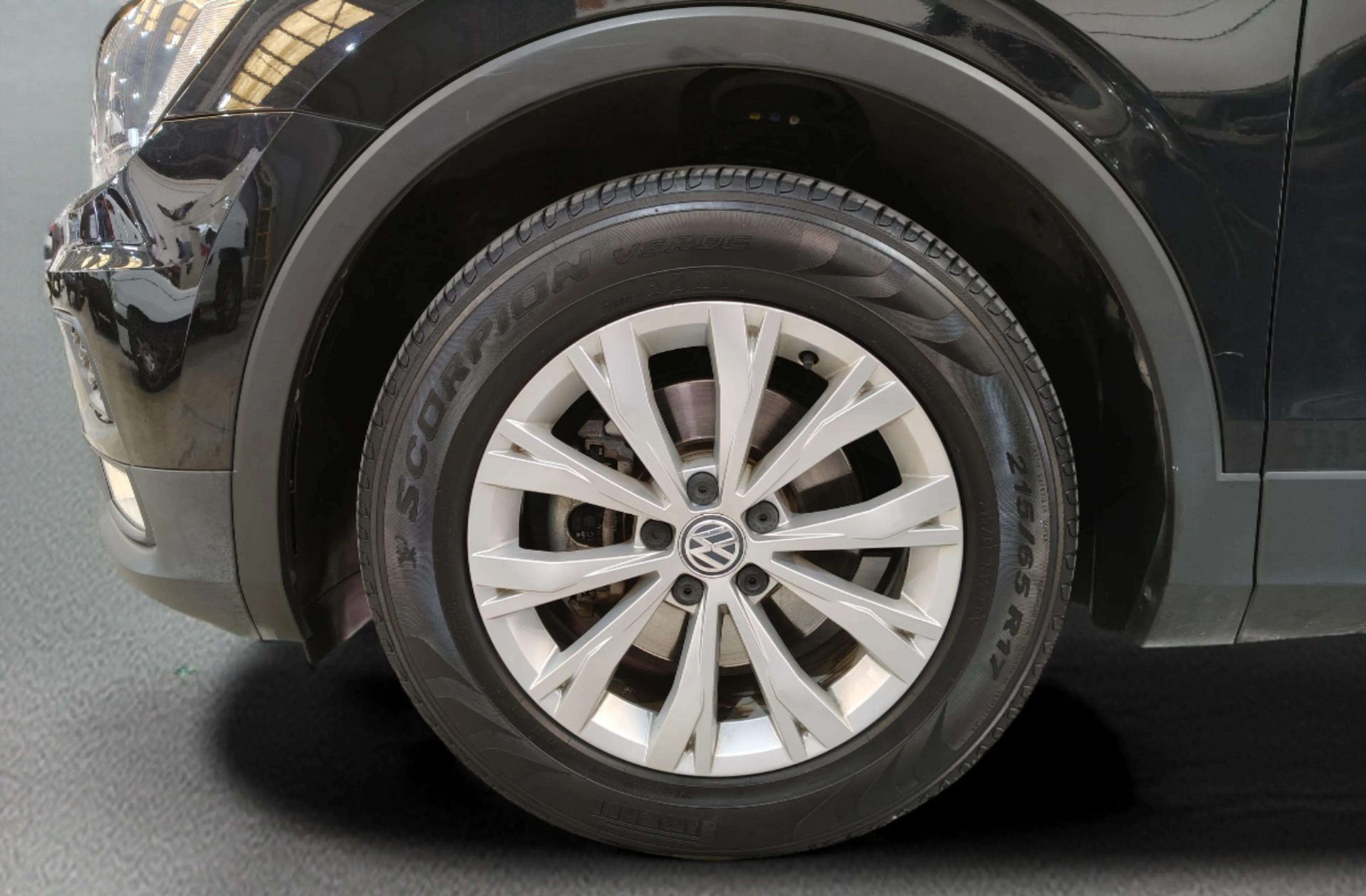 Volkswagen Tiguan Edition 2.0 TDI BMT - foto 35