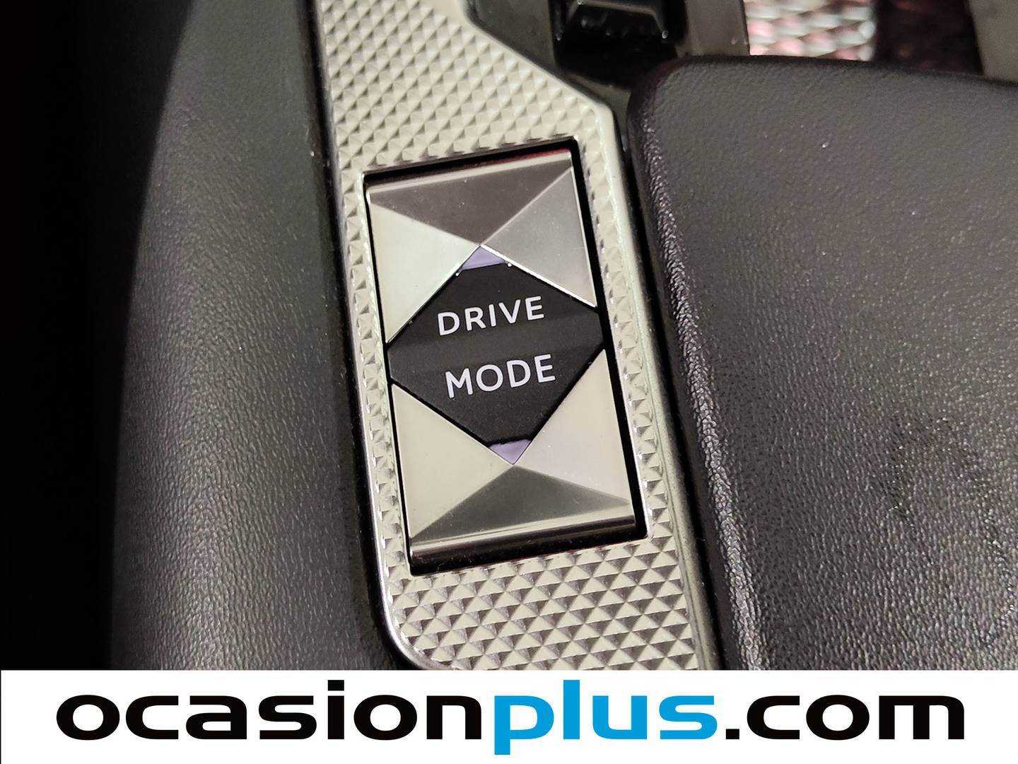 Foto DS DS 4 DS DS4 PureTech 130 Bastille Auto (130 CV)