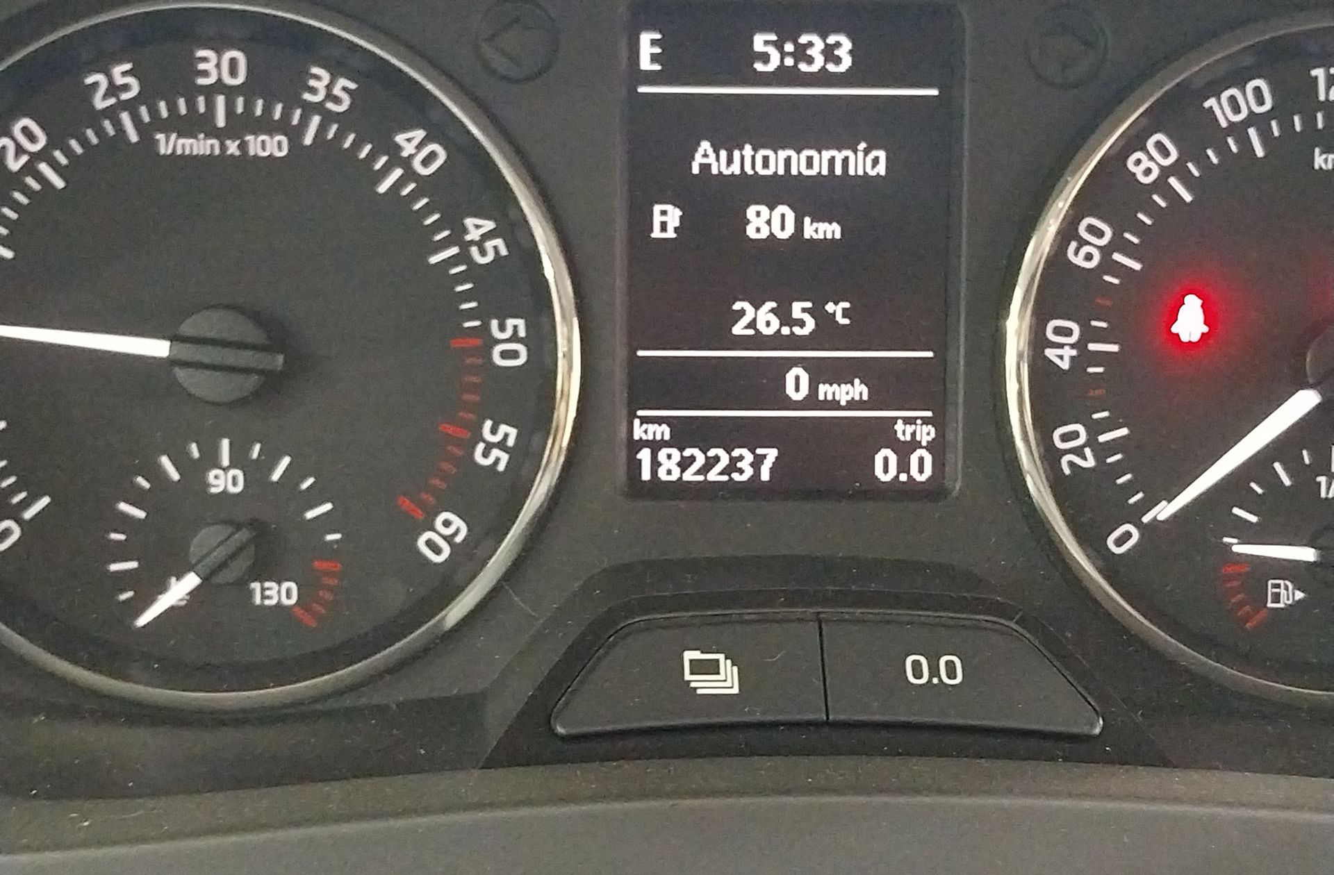 Škoda Spaceback 1.6 TDI CR Ambition - foto 8