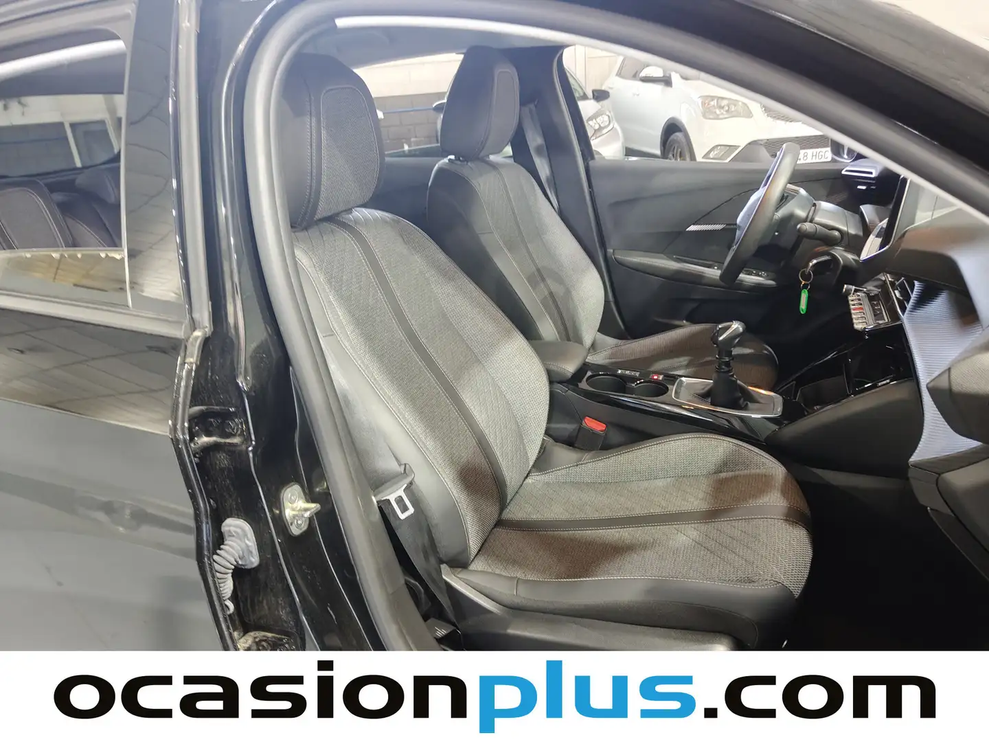 Foto Peugeot 208 Peugeot 208 PureTech 100 Allure (100 CV)