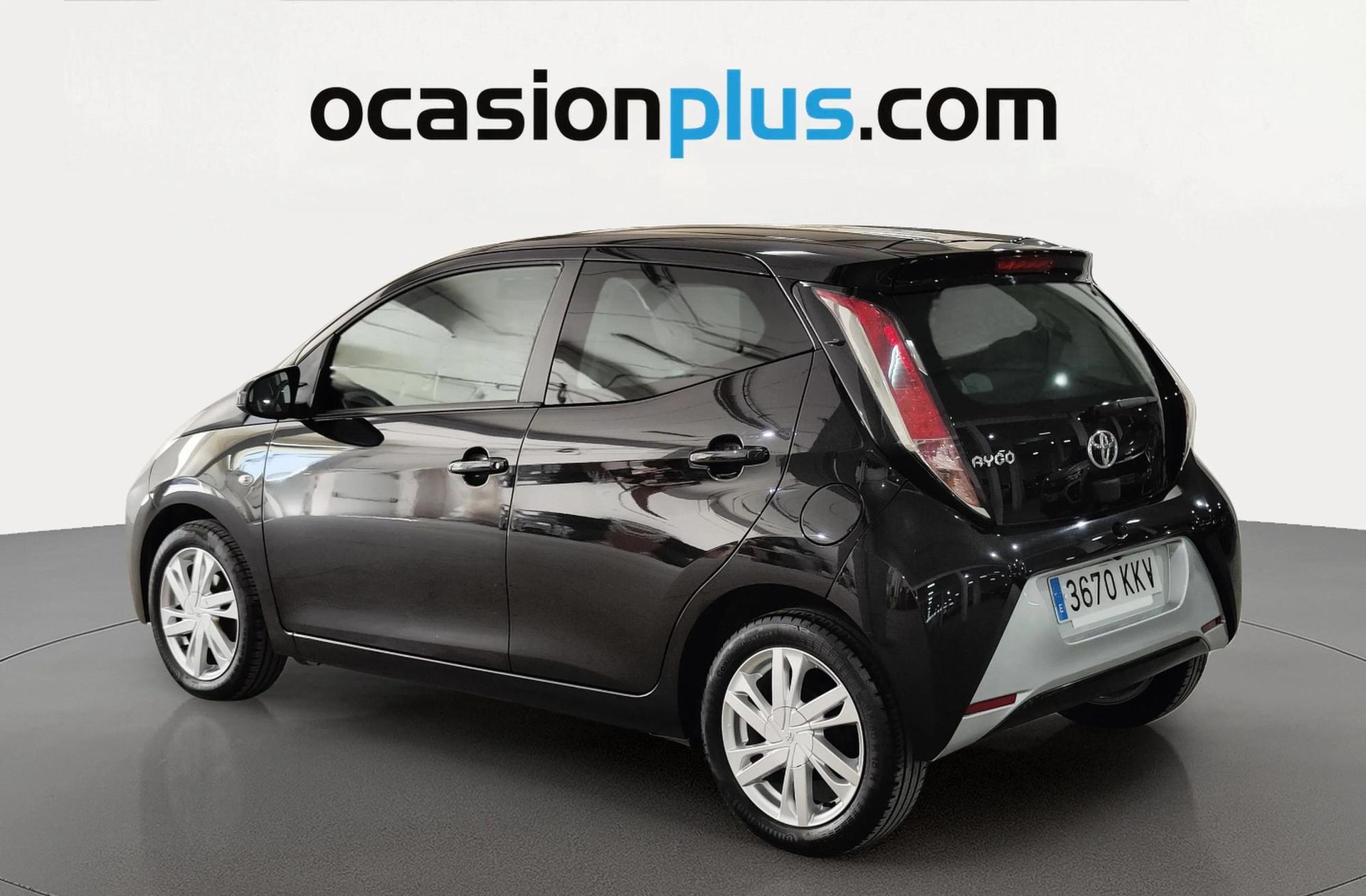 Toyota Aygo 1.0 70 x-play - foto 3
