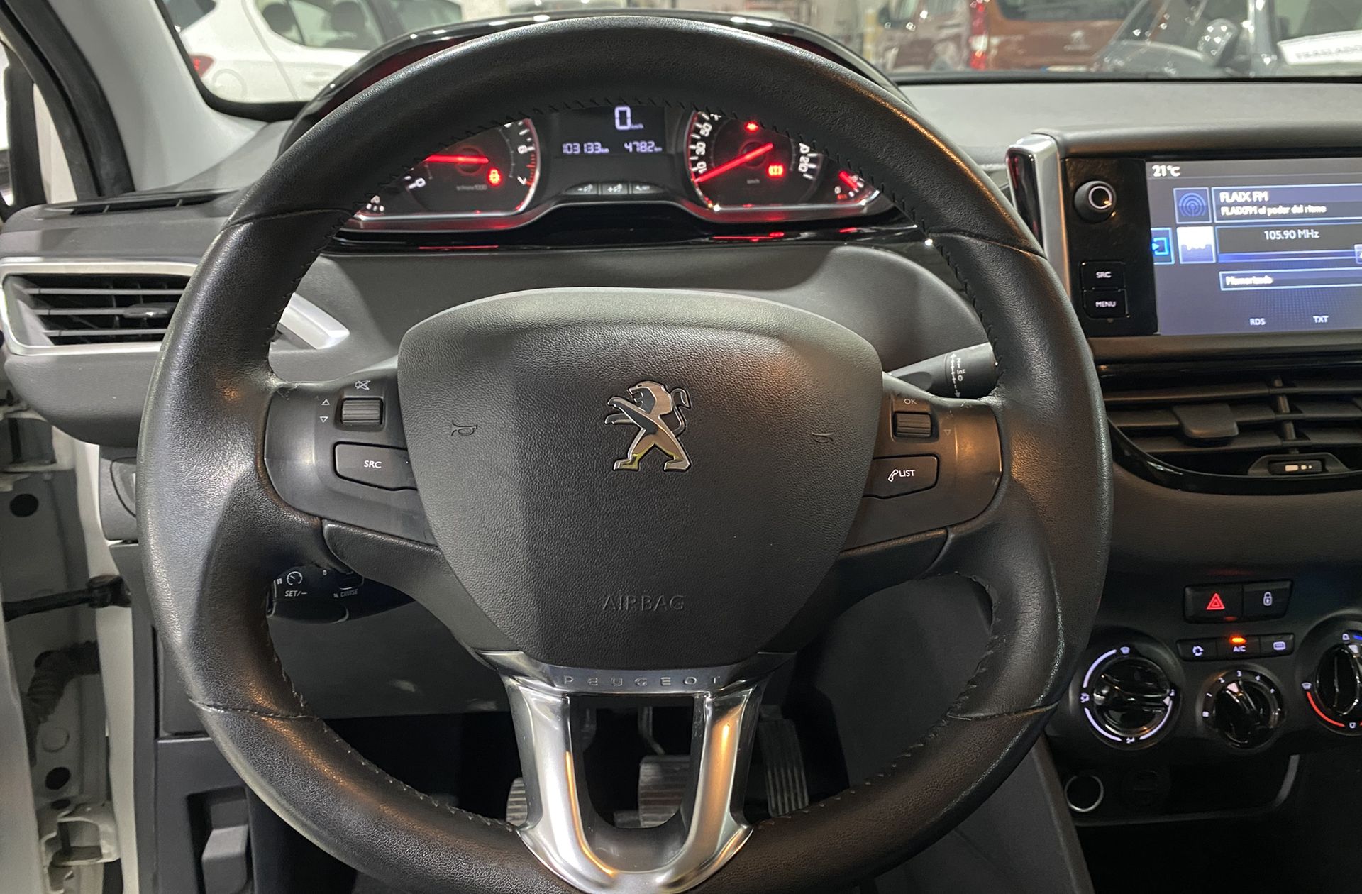 Peugeot 208 1.2L PureTech Style - foto 20