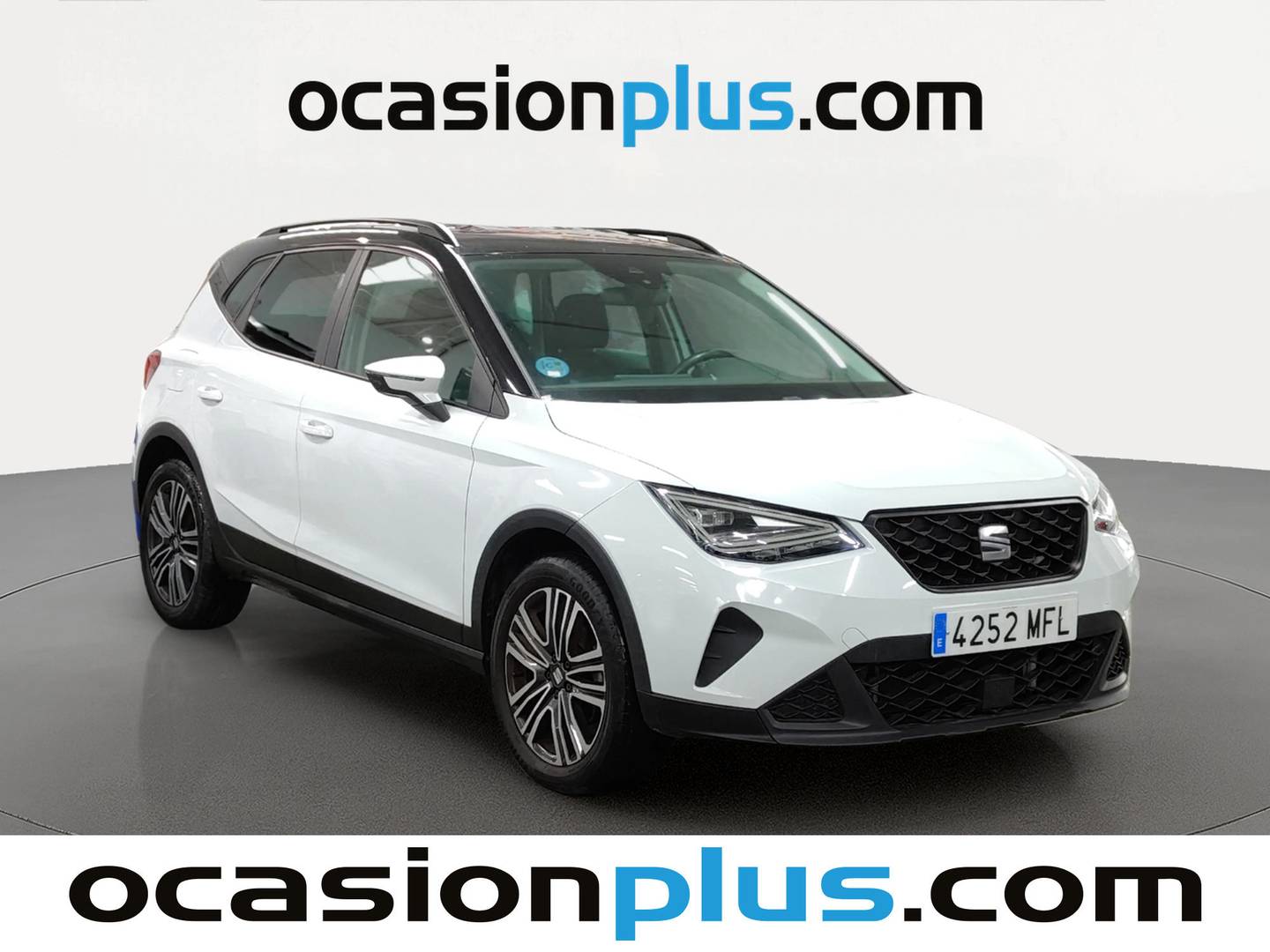 Foto delantera Seat Arona Seat Arona 1.0 TSI Style XM Edition (110 CV) derecha