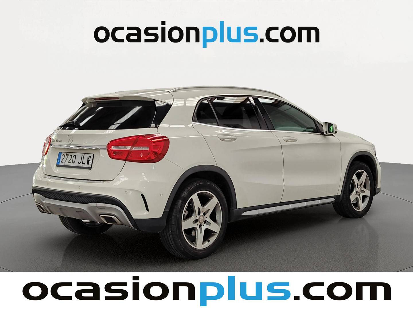 Foto trasera Mercedes GLA Mercedes GLA 220 d AMG Line (177 CV) derecha