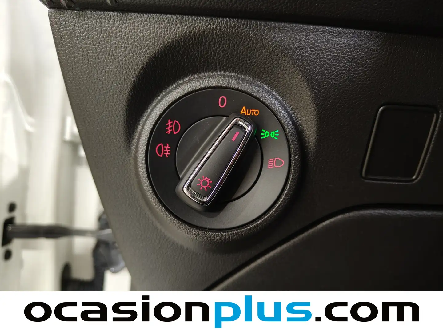 Foto Seat León SEAT León 1.5 TGI GNC S&S Style Visio Edition (130 CV)