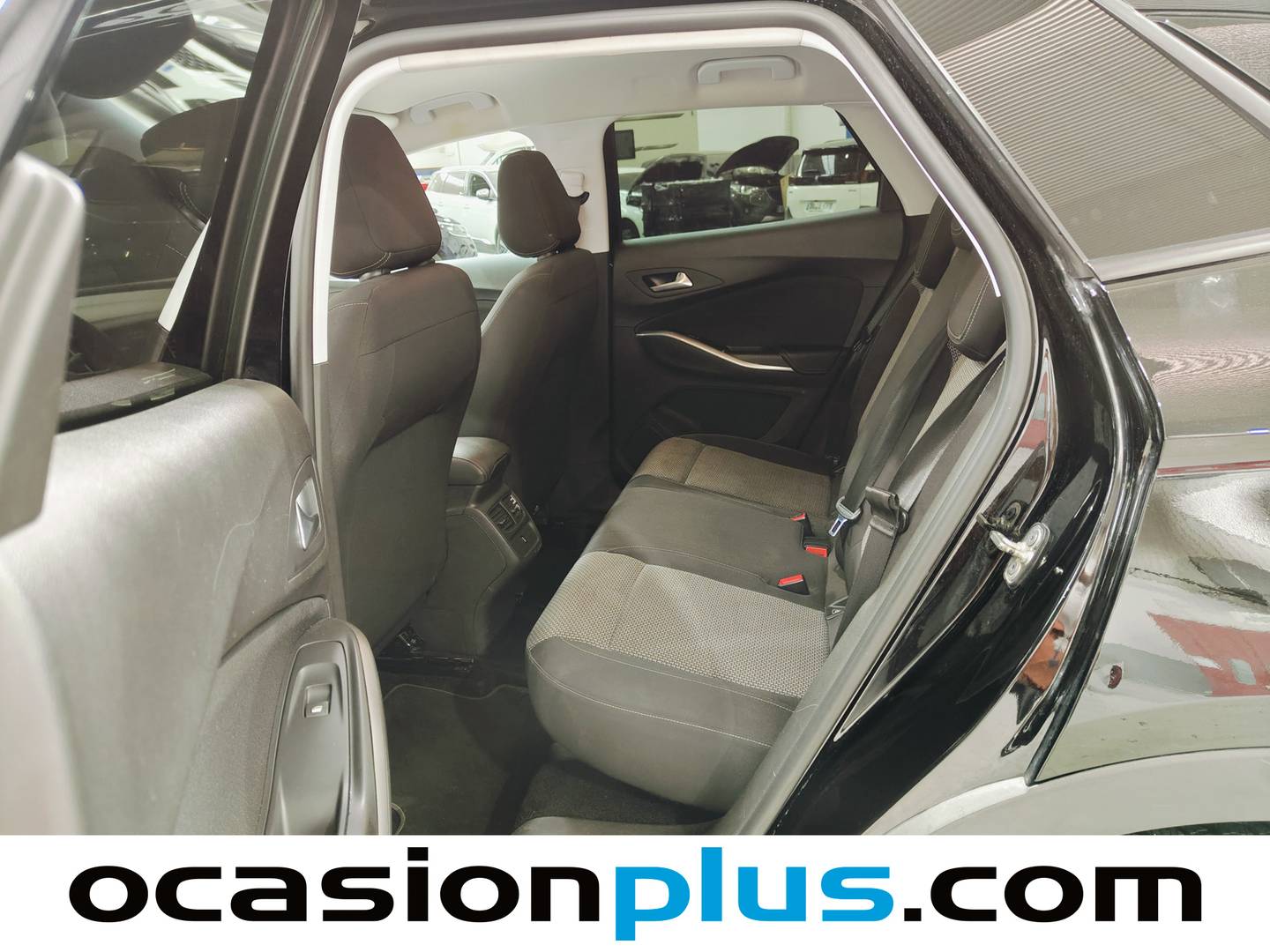Foto asientos traseros Opel Grandland X Opel Grandland X 1.6 CDTi Selective (120 CV)