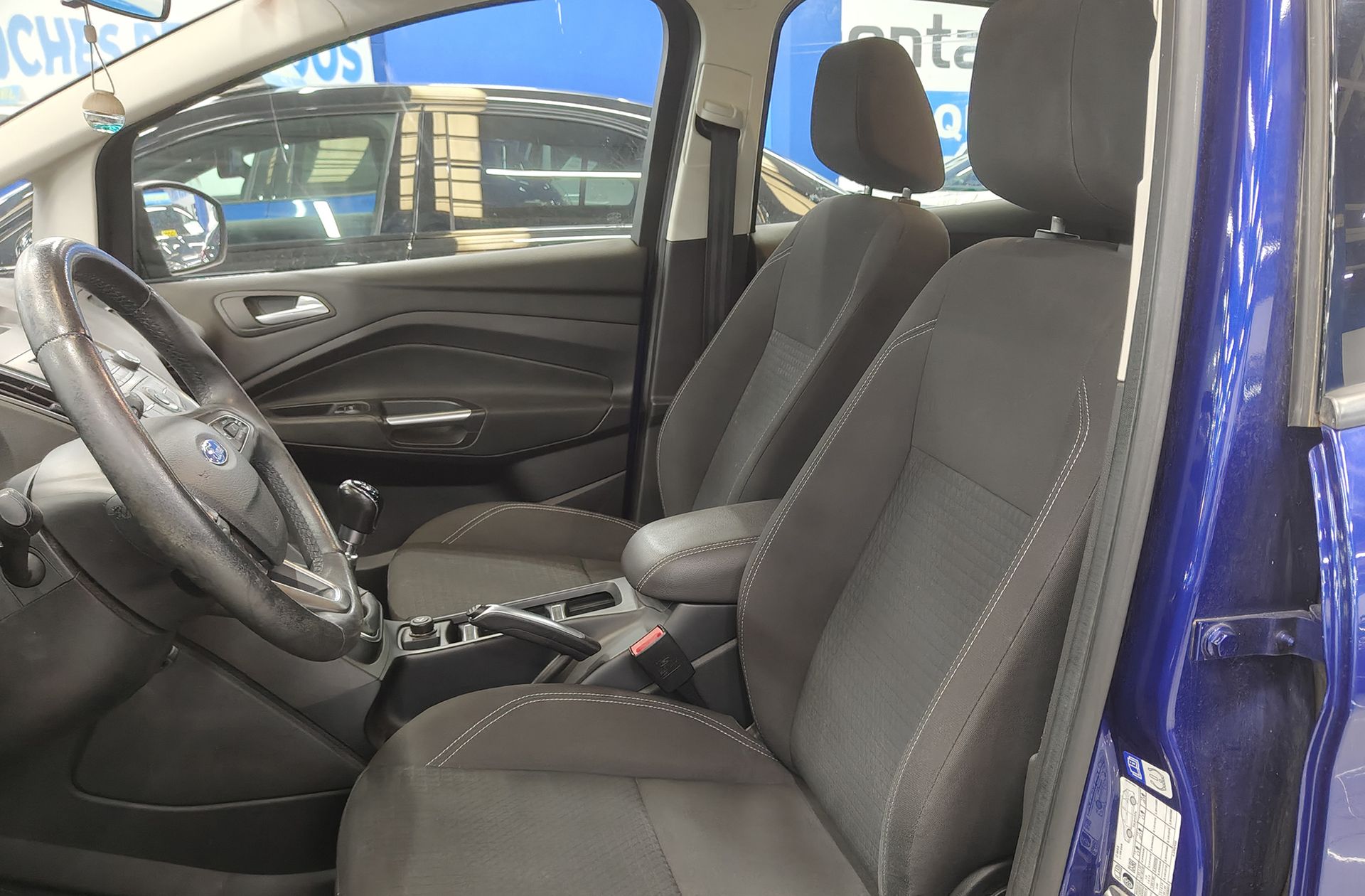 Ford C-Max 1.0 EcoBoost Trend+ - foto 8