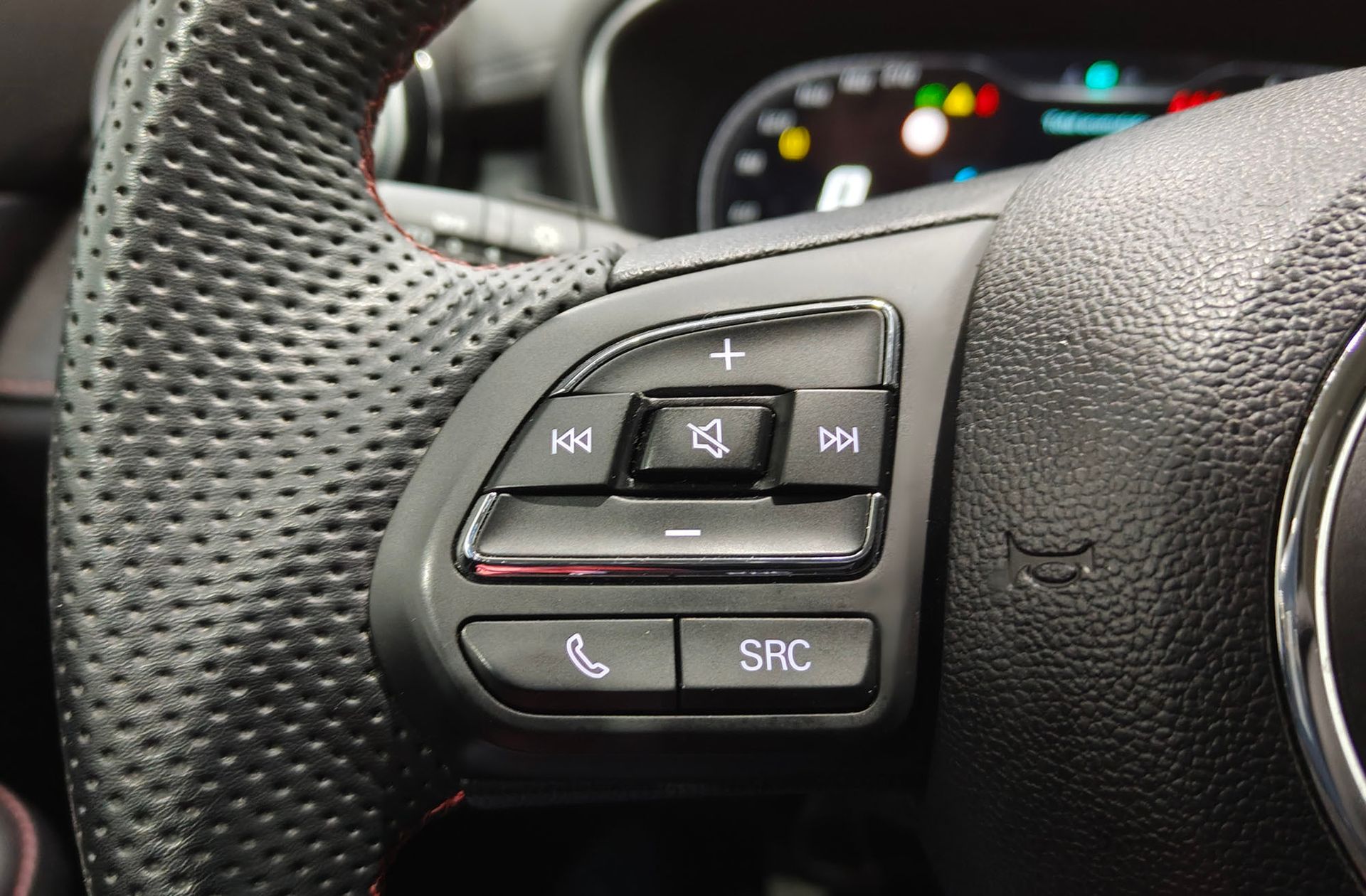 MG HS 1.5 Turbo GDI Comfort - foto 27
