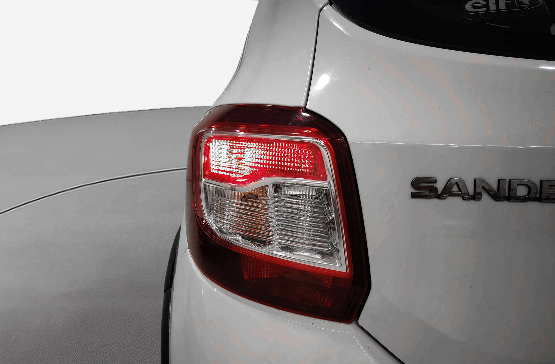 Dacia Sandero dCi 90 Stepway - foto 14