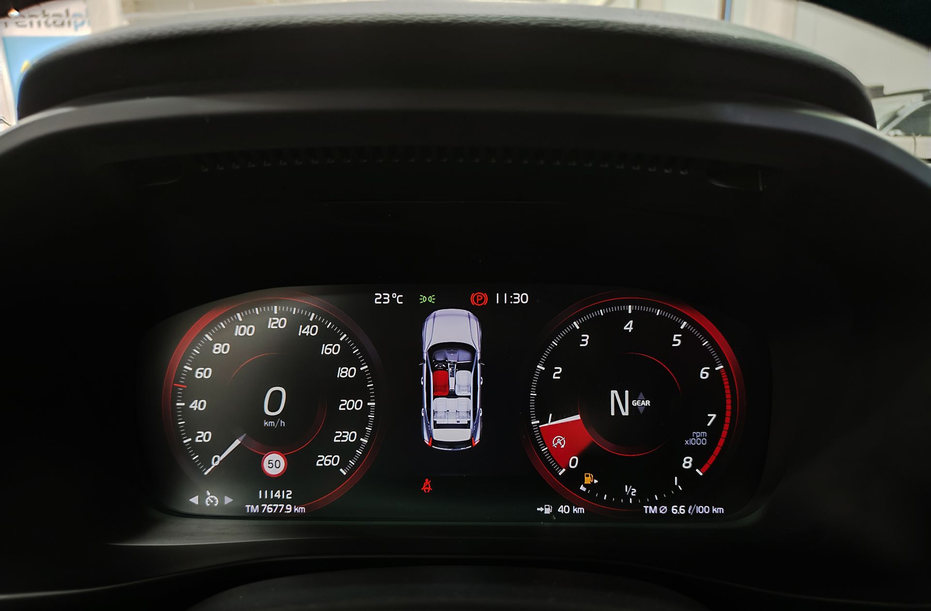 Volvo XC40 T3 Business Plus - foto 27