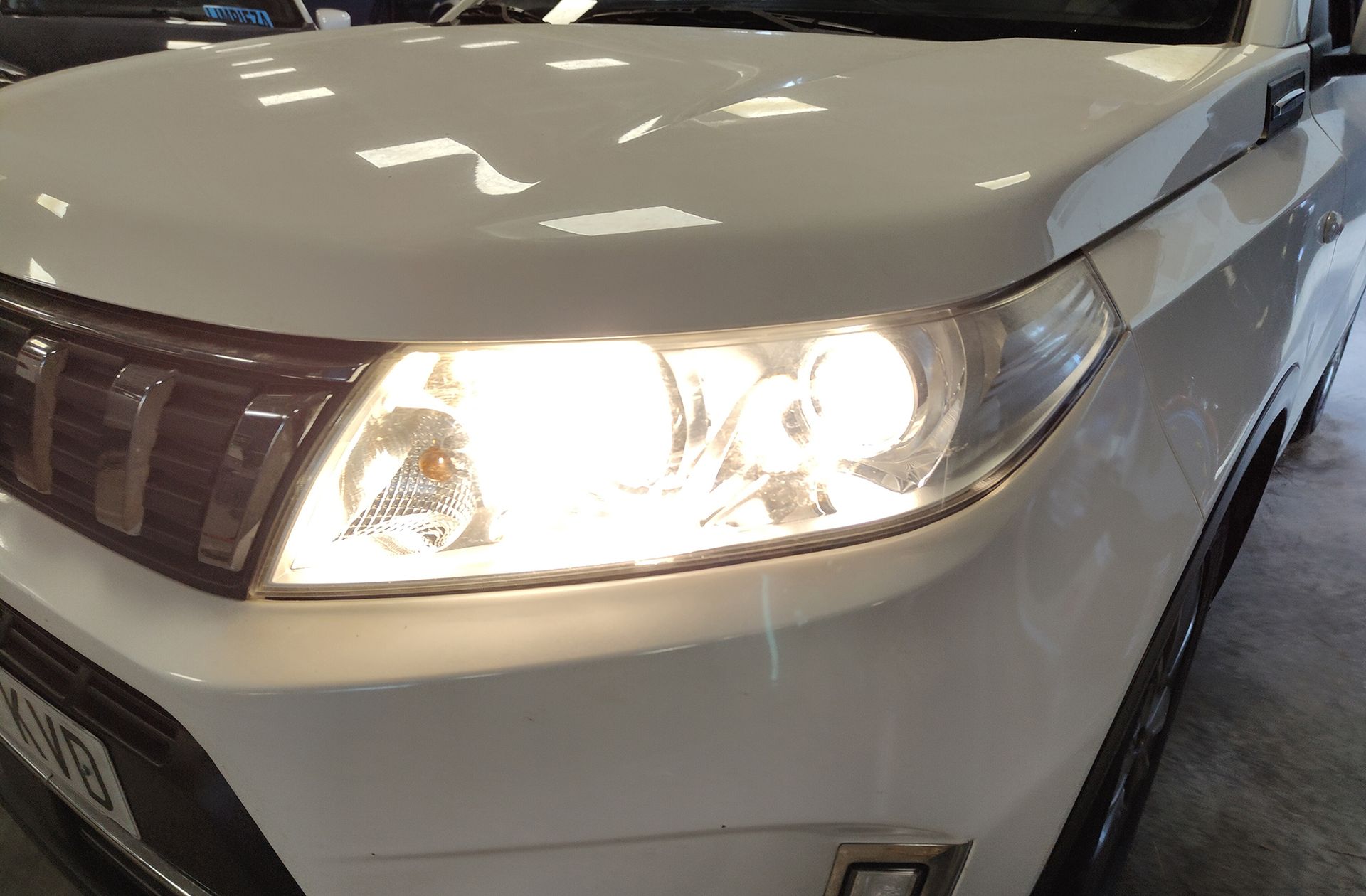 Suzuki Vitara 1.0 T GLE - foto 14