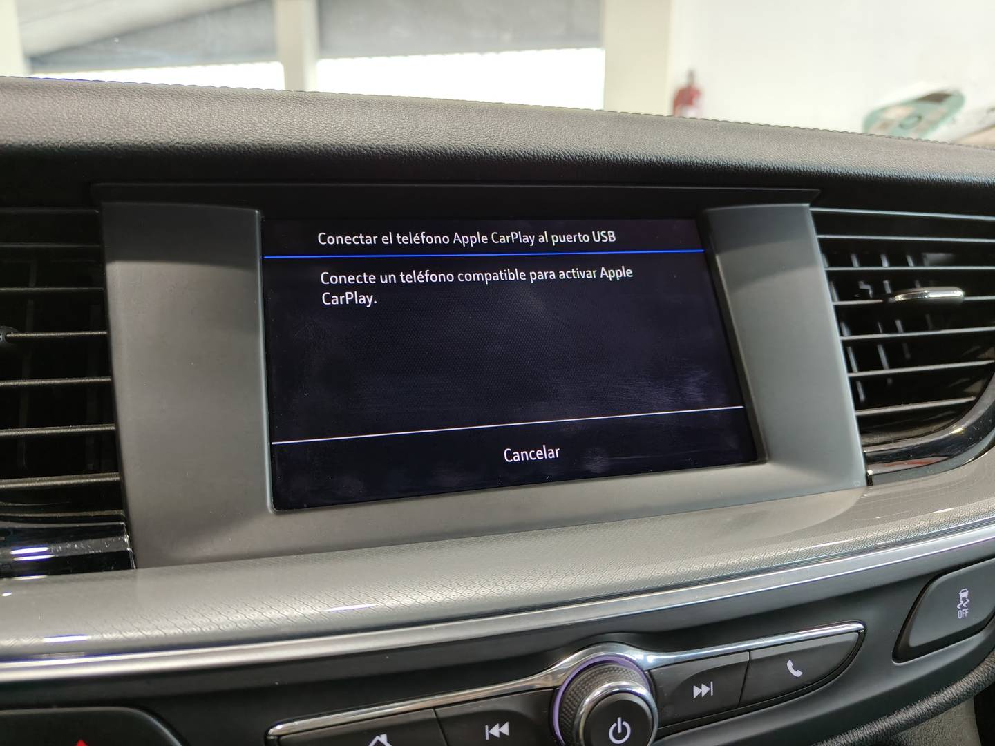 Extras y acabados del Opel Insignia Opel Insignia GS 1.6 CDTI TD Selective Pro (136 CV)