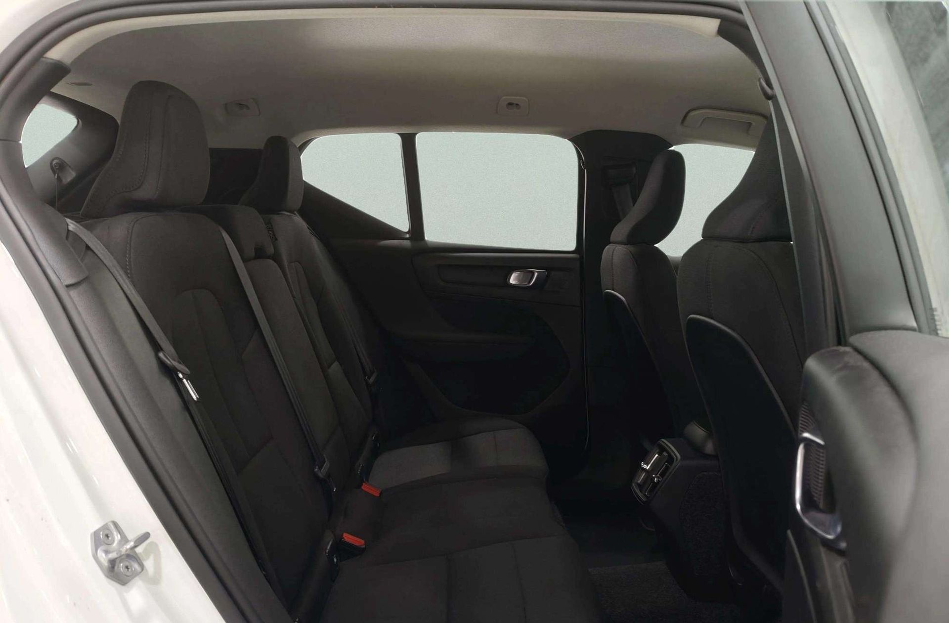 Volvo XC40 T3 - foto 17