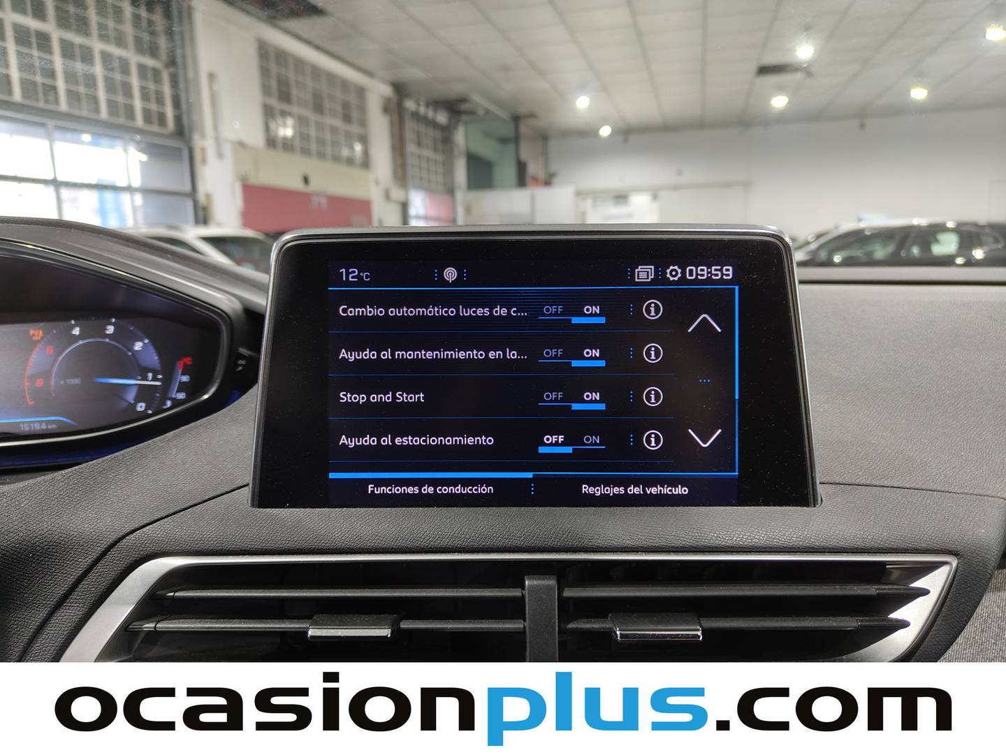 Foto Peugeot 3008 Peugeot 3008 BlueHDI 130 S&S GT Line EAT8  (130 CV)