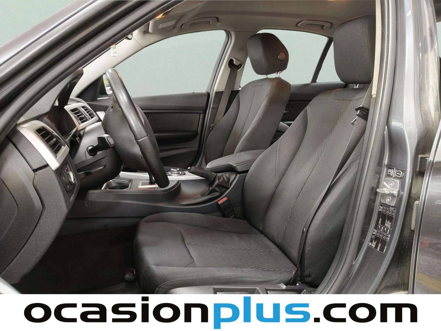Foto asientos delanteros BMW Serie 3 BMW Serie 3 320d (184 CV)