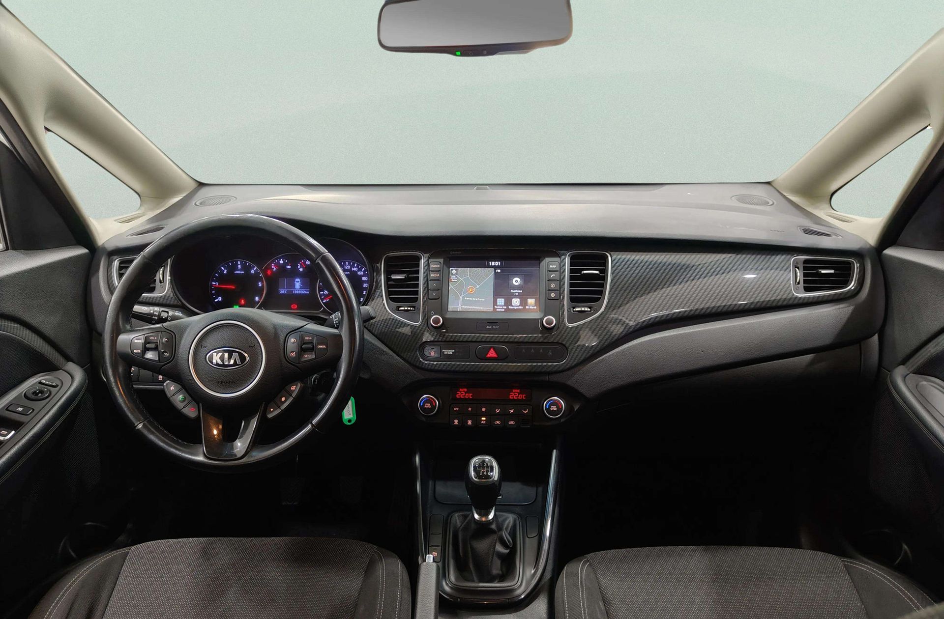 Kia Carens 1.7 CRDi VGT Drive Eco-Dynamics - foto 6