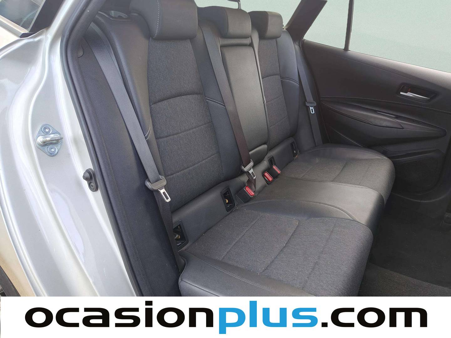 Foto Toyota Corolla Toyota Corolla Touring Sports 180H Style E-CVT (180 CV)