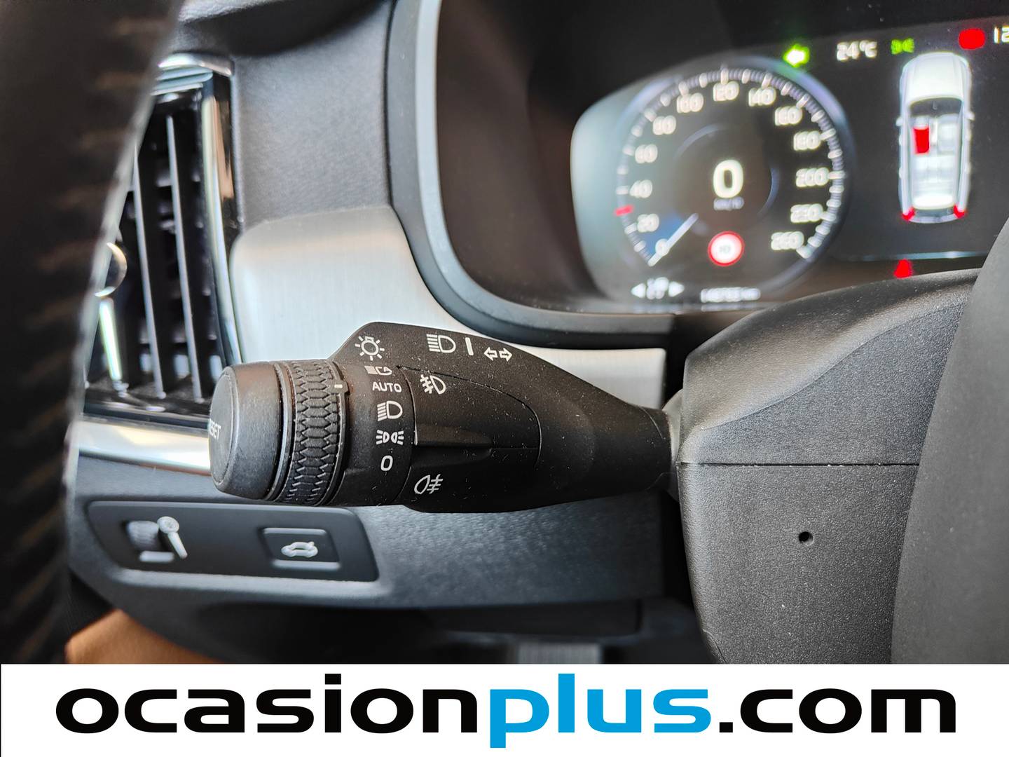 Paquetes del Volvo V90 Volvo V90 D4 Momentum Auto (190 CV)