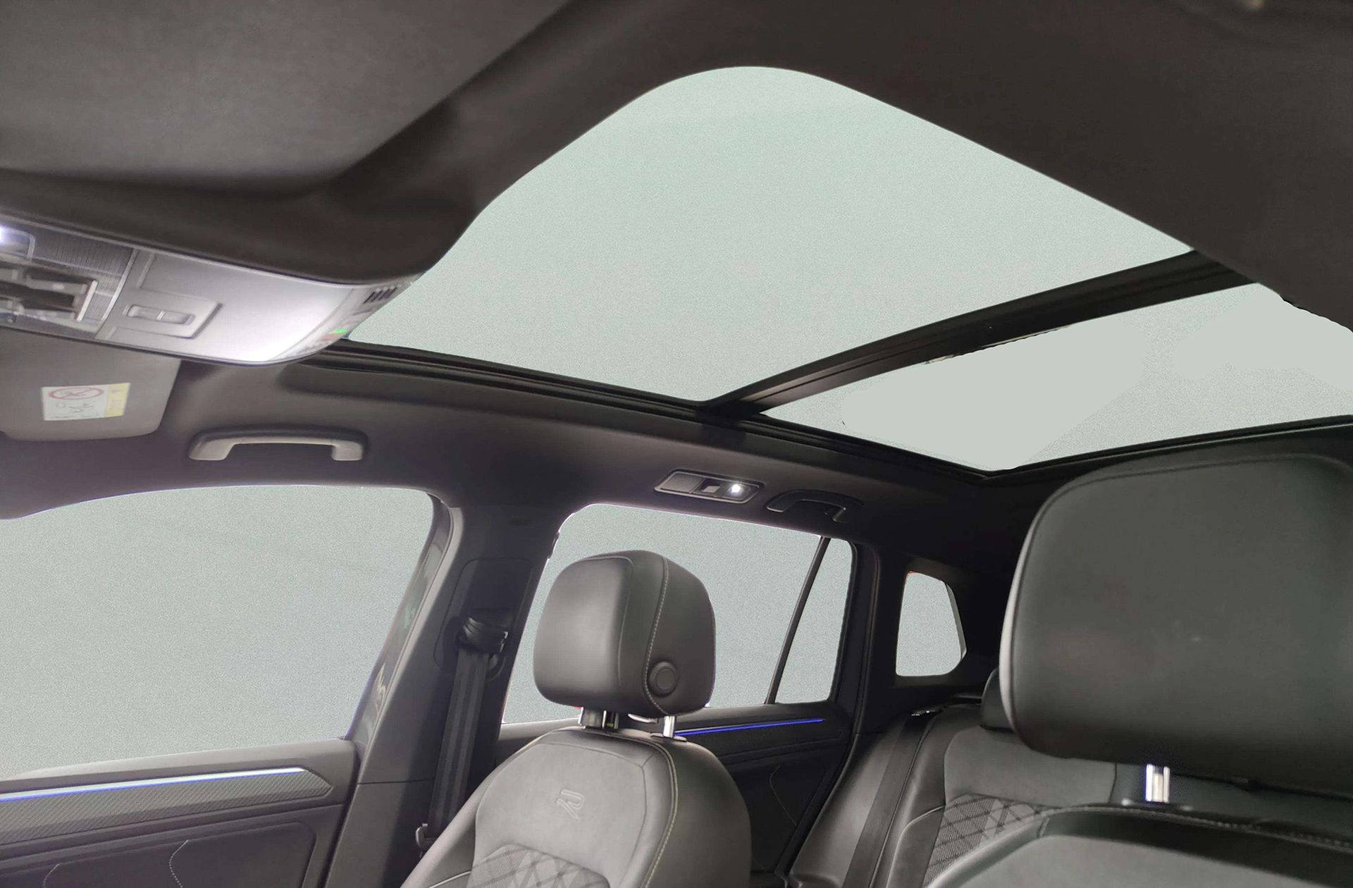 Volkswagen Tiguan R-Line 1.5 TSI DSG - foto 6