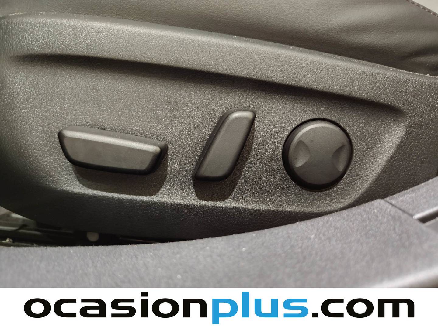 Accesorios del Mazda Mazda3 Mazda Mazda 3 2.0L e-SKYACTIV X MHEV Takumi AT (186 CV)