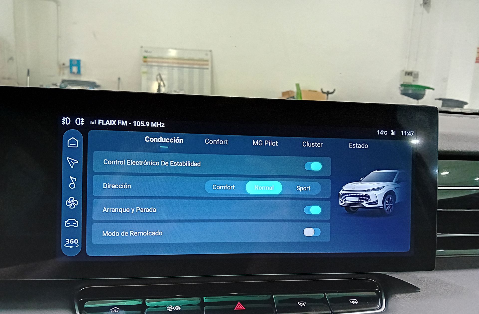 MG HS 1.5T Luxury DCT - foto 28