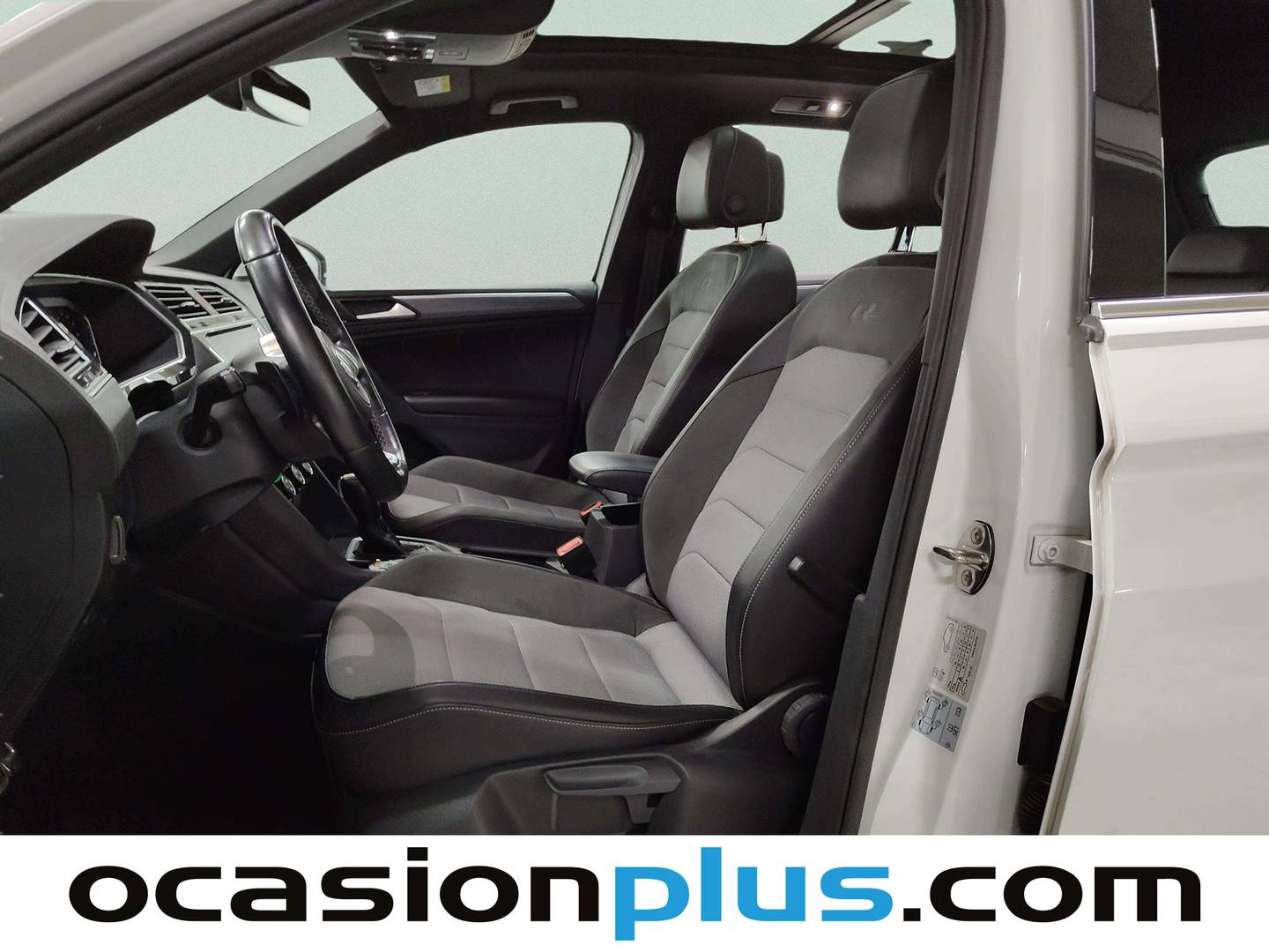 Foto asientos delanteros Volkswagen Tiguan Volkswagen Tiguan Sport 2.0 TDI (150 CV) DSG Pack R-line