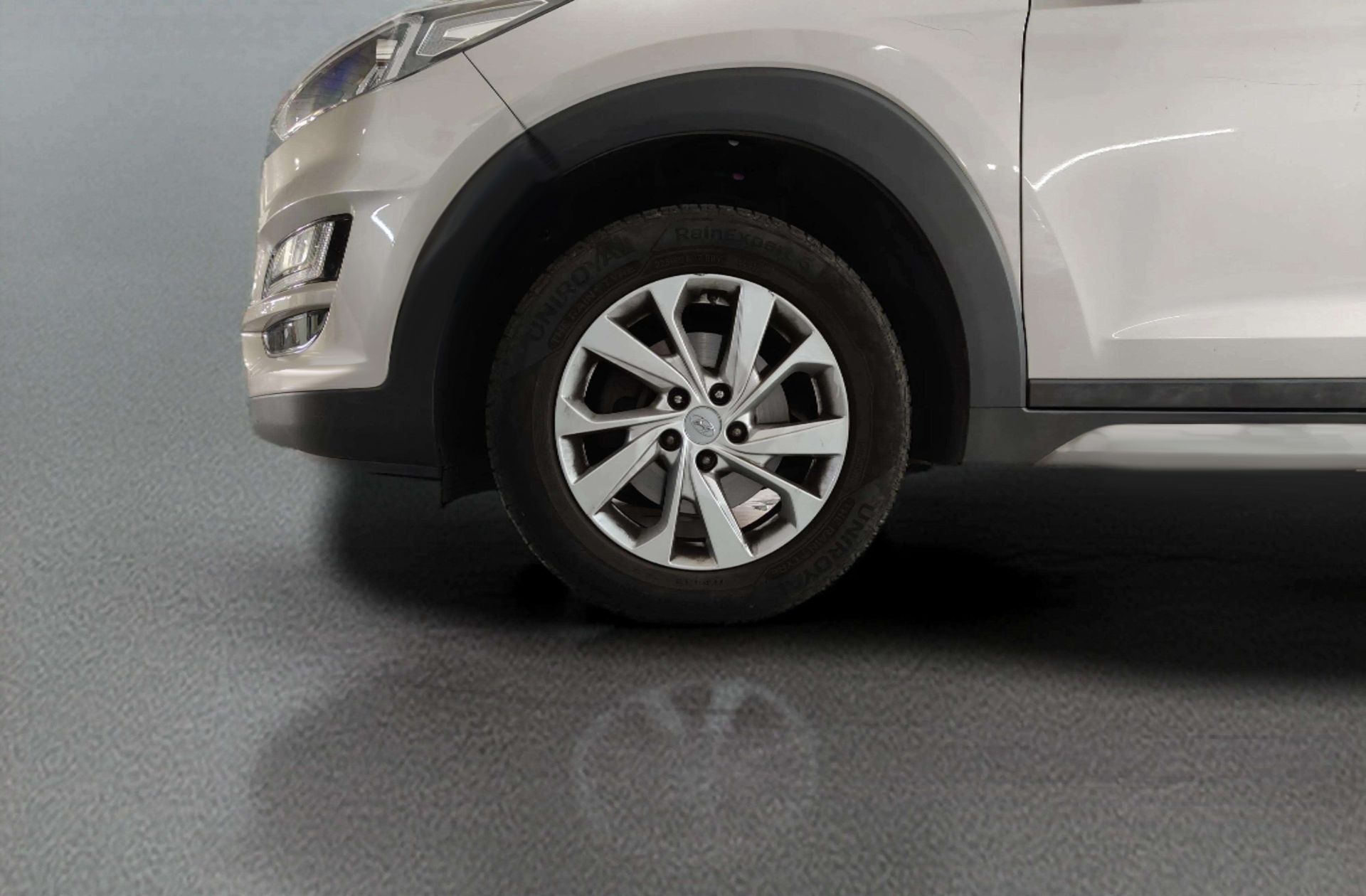 Hyundai Tucson 1.6 GDI BE Klass 4x2 - foto 31