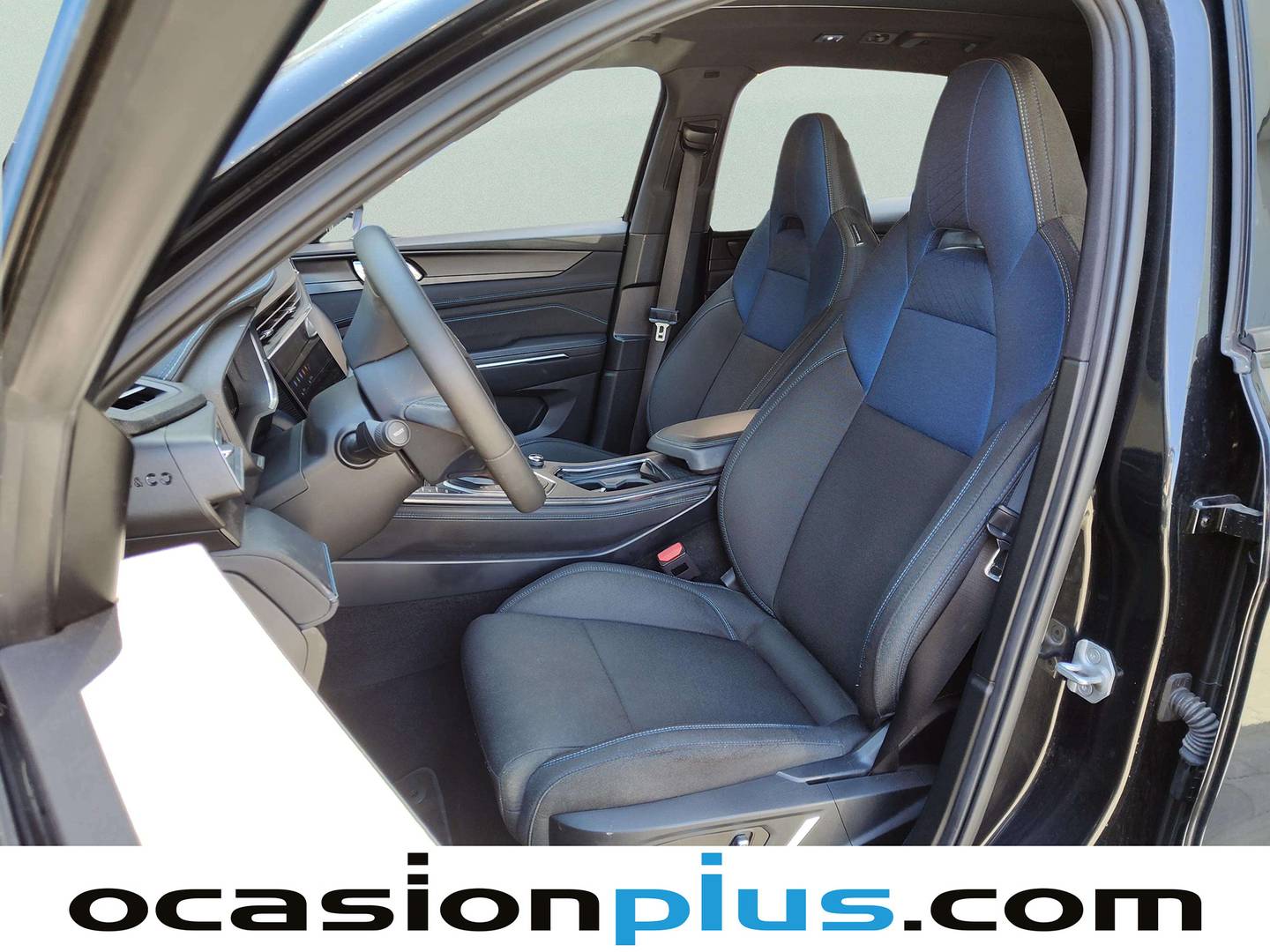 Foto asientos delanteros Lynk & Co 01 Lynk & Co 01 1.5 PHEV 6.6kW (261 CV)
