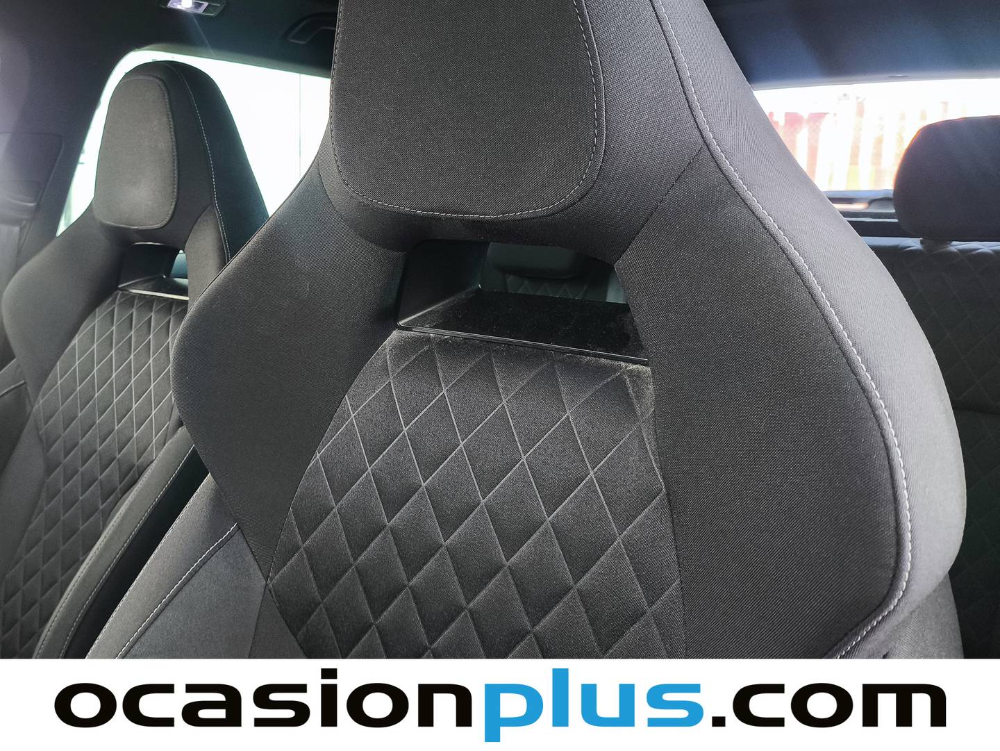 Equipamiento del Skoda Kamiq Skoda Kamiq 1.5 TSI Sport DSG (150 CV)