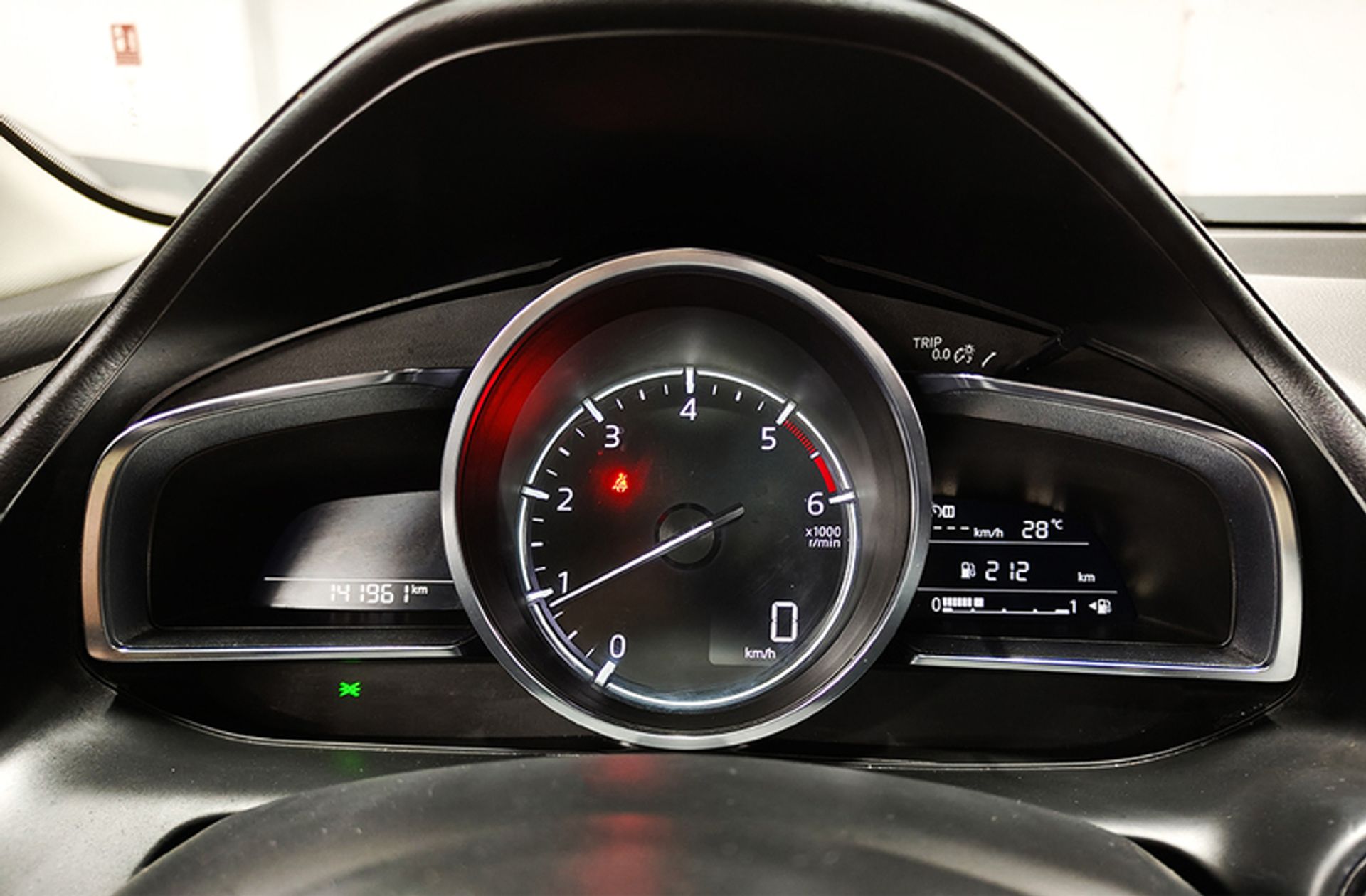 Mazda CX-3 1.8 D Zenith 2WD - foto 27