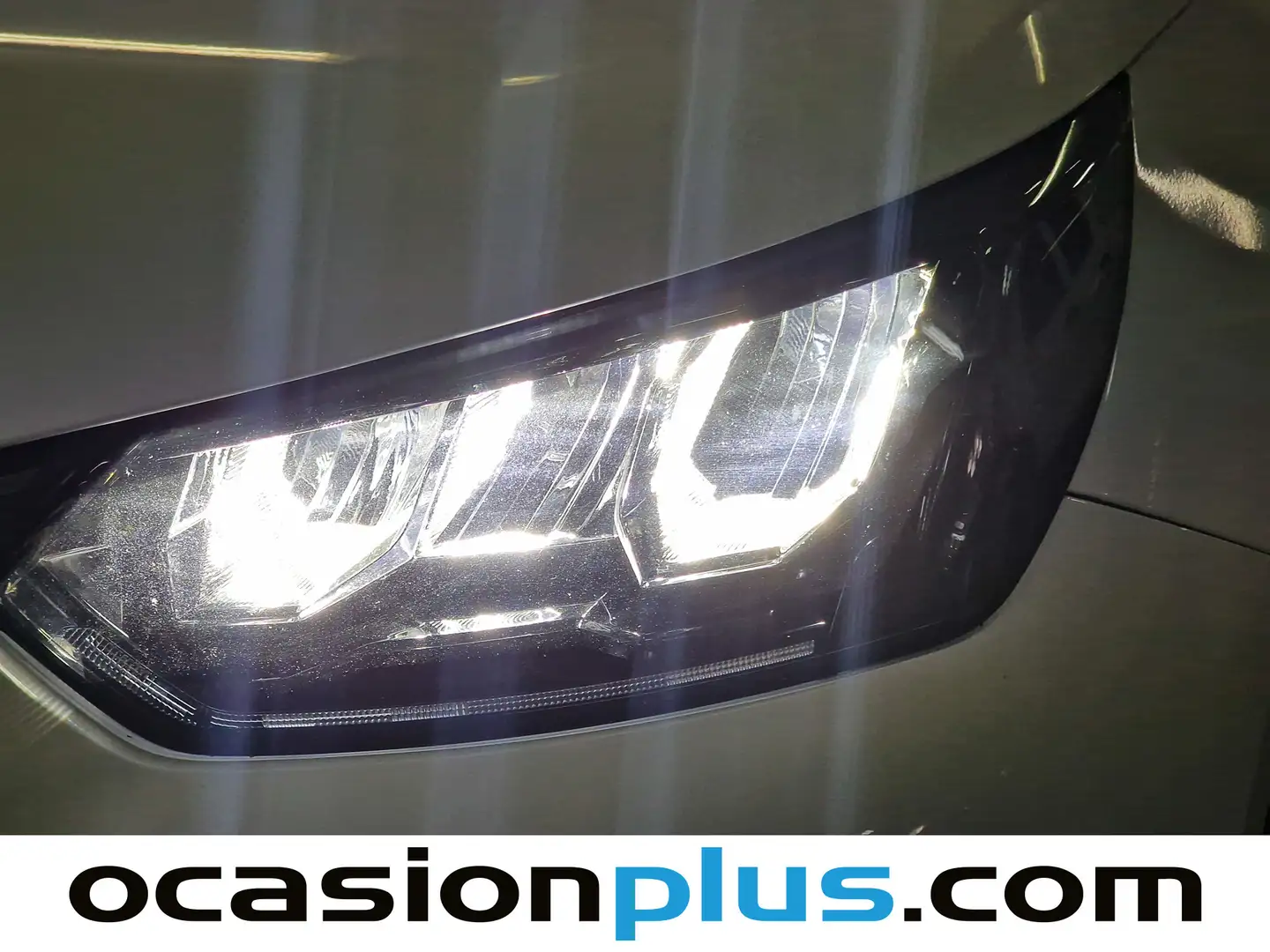 Foto Peugeot 2008 Peugeot 2008 BlueHDi 110 Allure (110 CV)