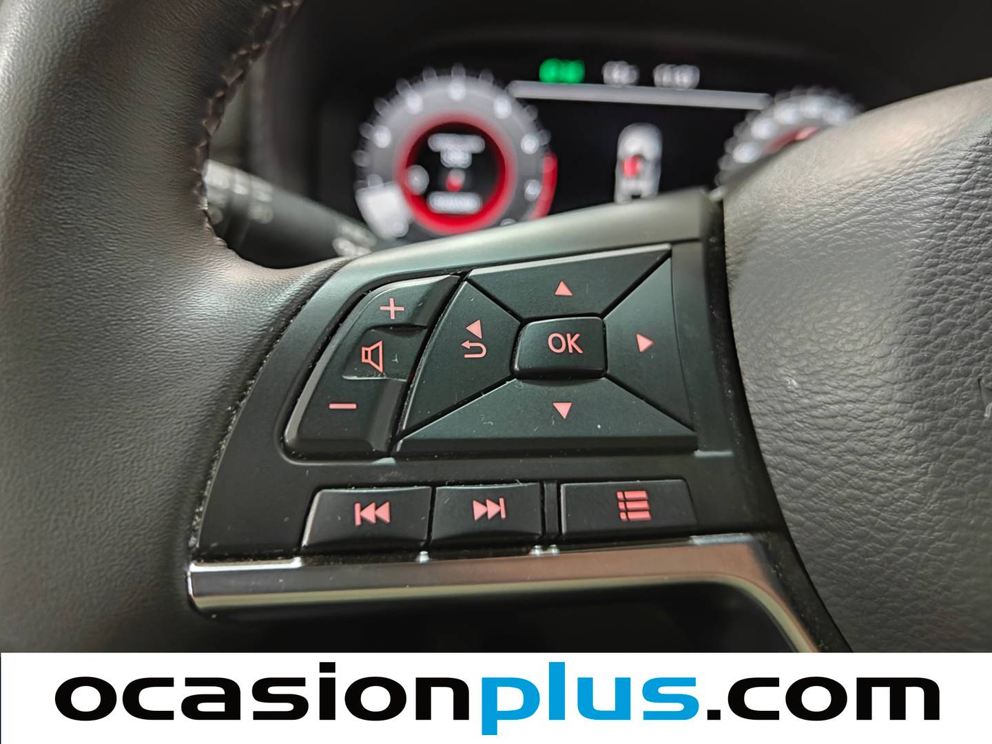 Foto Nissan JUKE Nissan Juke DIG-T N-Connecta 4x2 (114 CV)