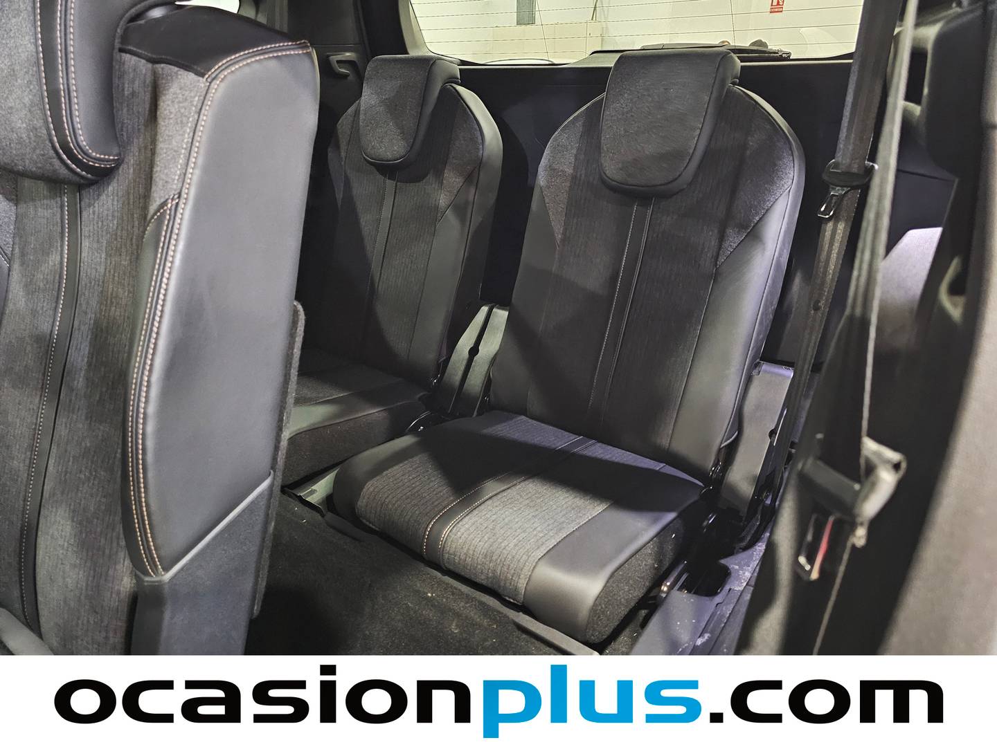 Foto asientos delanteros Peugeot 5008 Peugeot 5008 1.5L BlueHDi S&S GT Line (130 CV) 7 PLAZAS