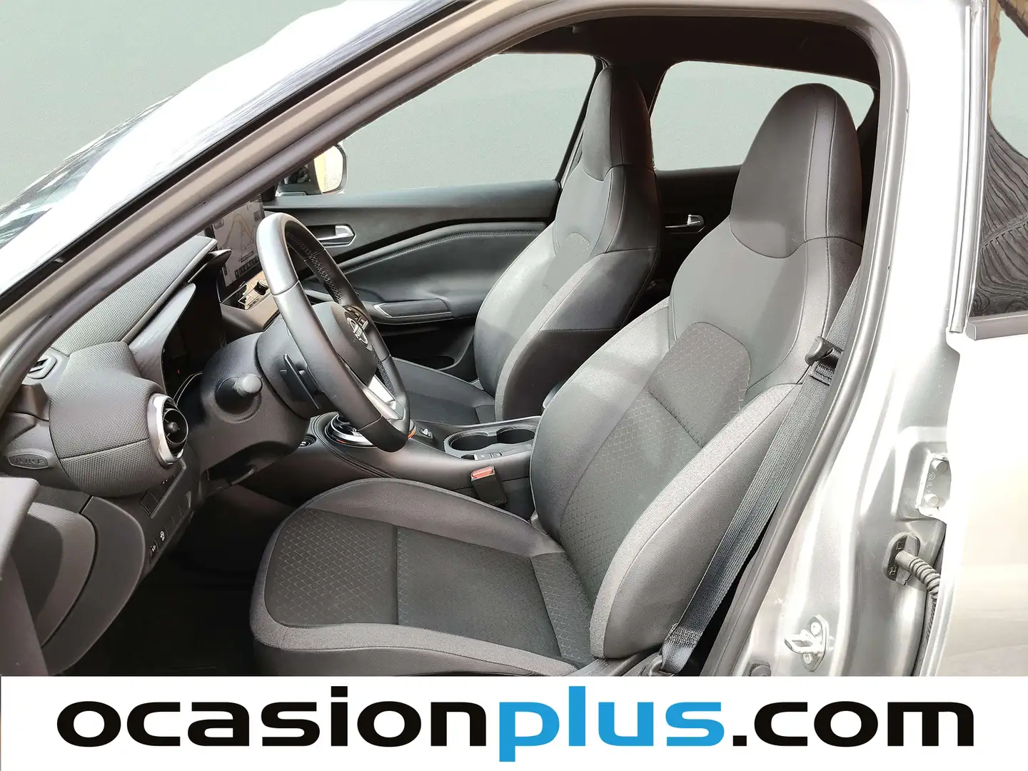 Foto Nissan JUKE Nissan Juke DIG-T N-Connecta 4x2 DCT  (114 CV)